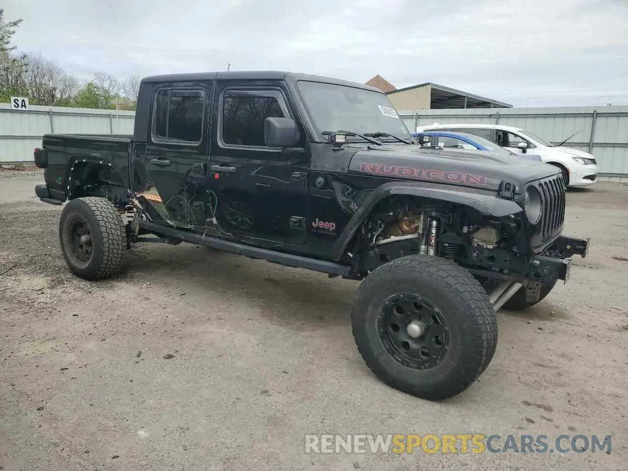 4 Photograph of a damaged car 1C6JJTBG0LL163075 JEEP GLADIATOR 2020