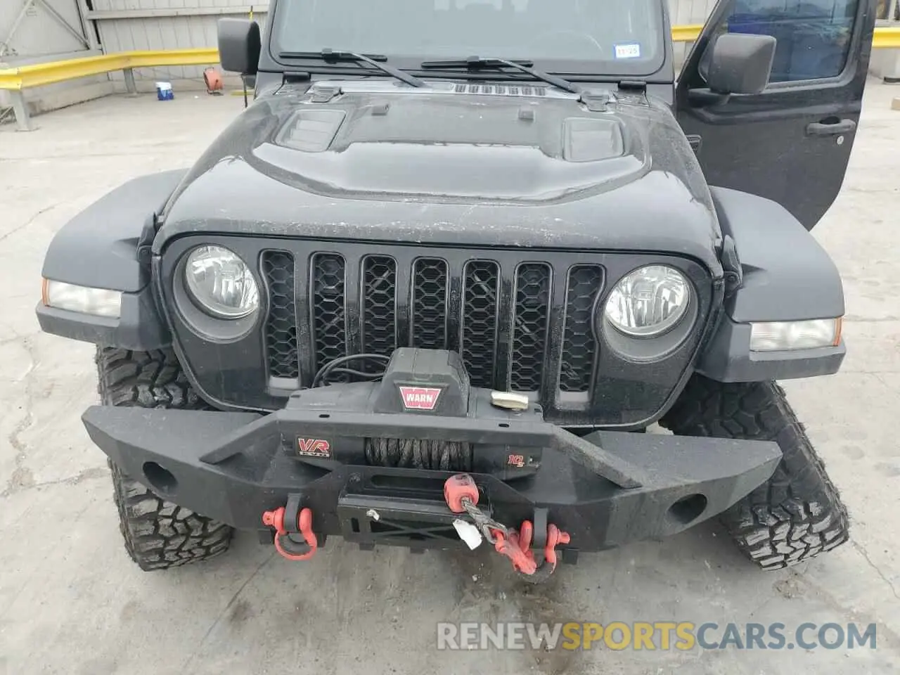12 Photograph of a damaged car 1C6JJTBG1LL147385 JEEP GLADIATOR 2020