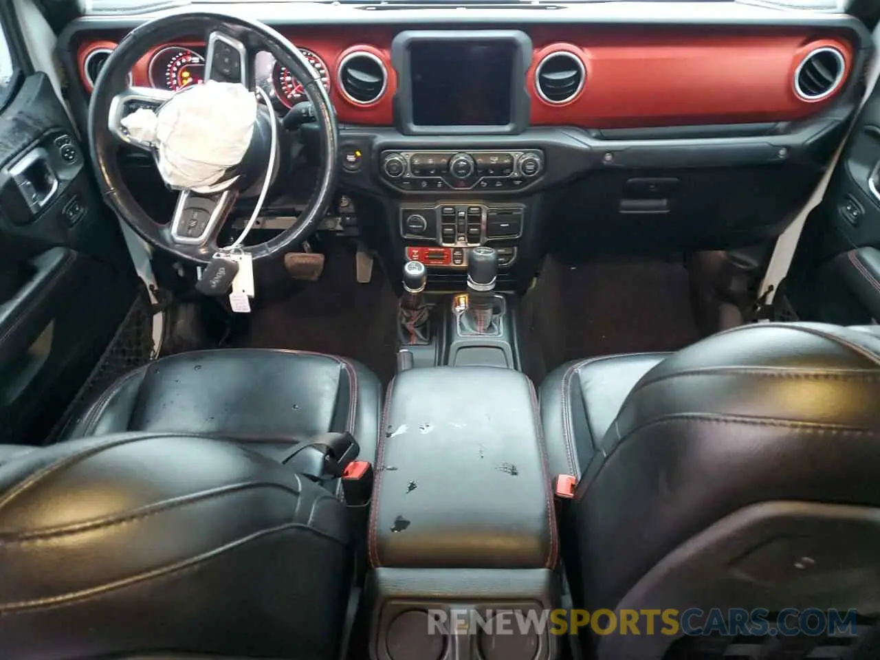 8 Photograph of a damaged car 1C6JJTBG3LL206730 JEEP GLADIATOR 2020