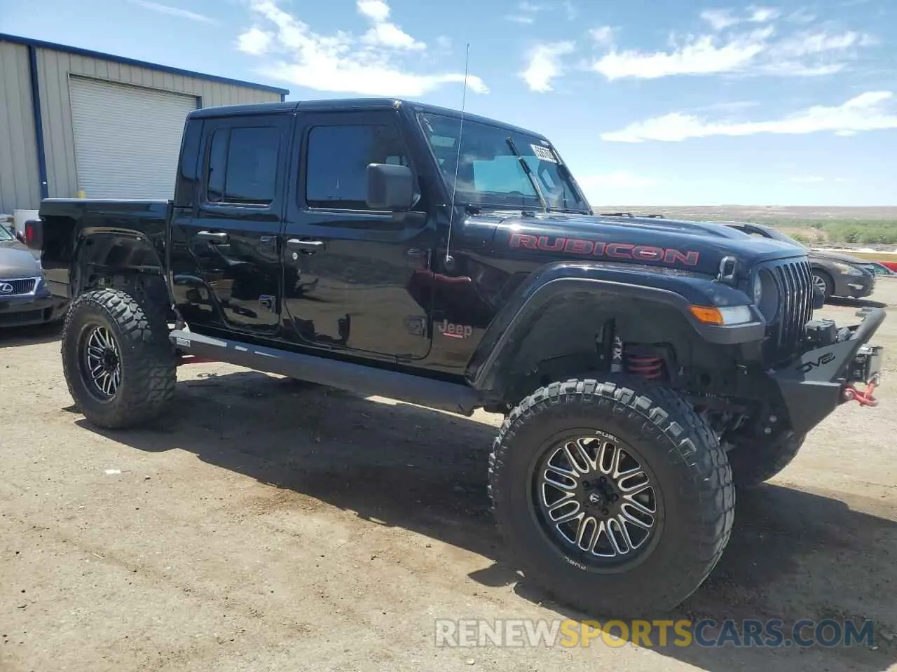 4 Photograph of a damaged car 1C6JJTBG8LL154950 JEEP GLADIATOR 2020