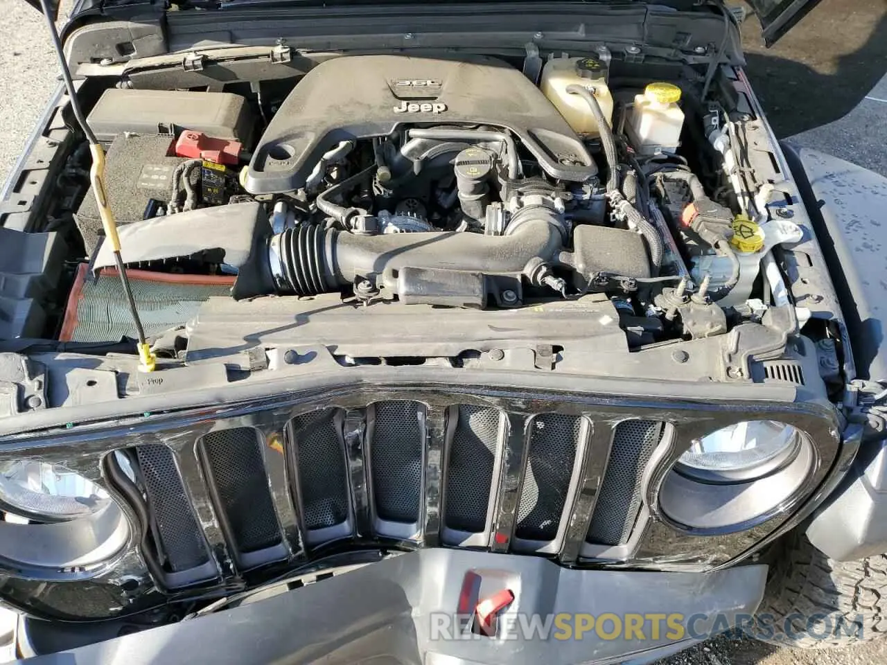 13 Photograph of a damaged car 1C6JJTBG9LL184085 JEEP GLADIATOR 2020