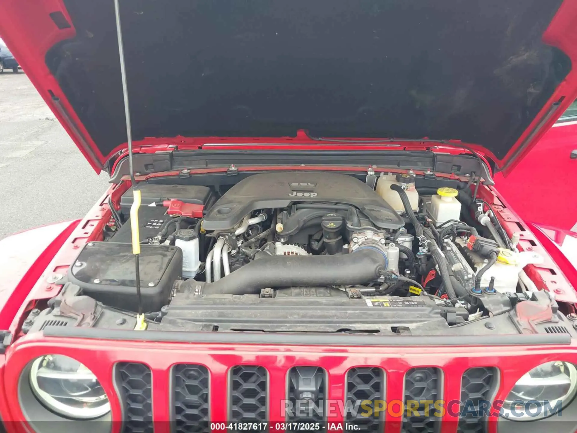 10 Photograph of a damaged car 1C6JJTBGXLL113994 JEEP GLADIATOR 2020