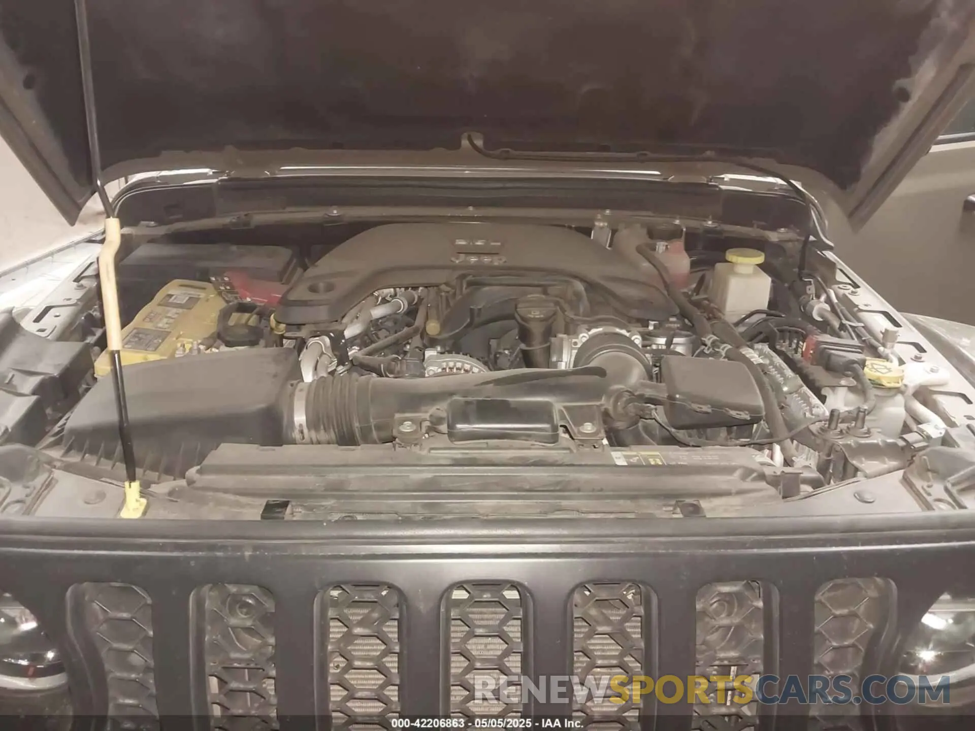 10 Photograph of a damaged car 1C6JJTBGXLL178893 JEEP GLADIATOR 2020