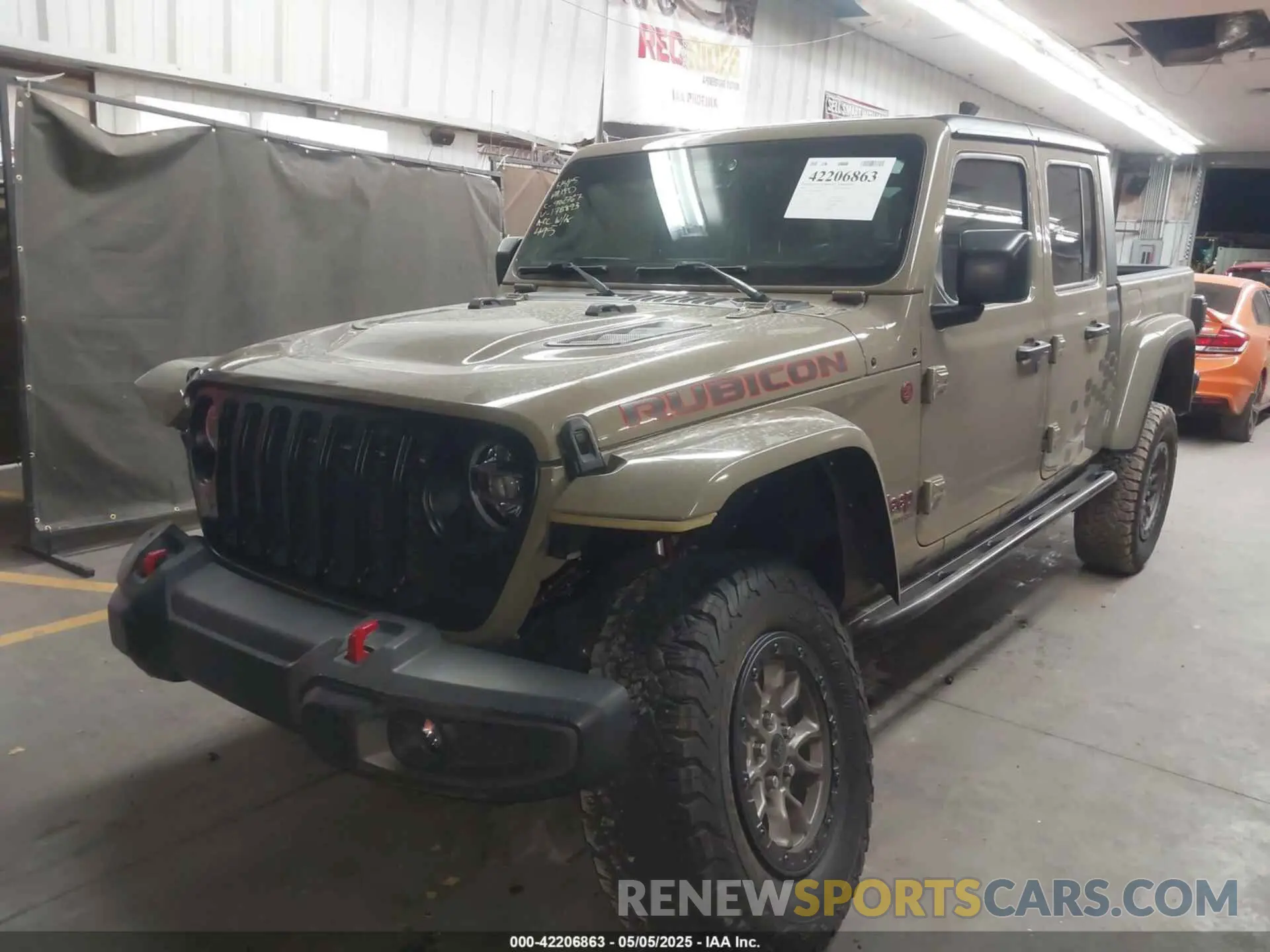 2 Photograph of a damaged car 1C6JJTBGXLL178893 JEEP GLADIATOR 2020