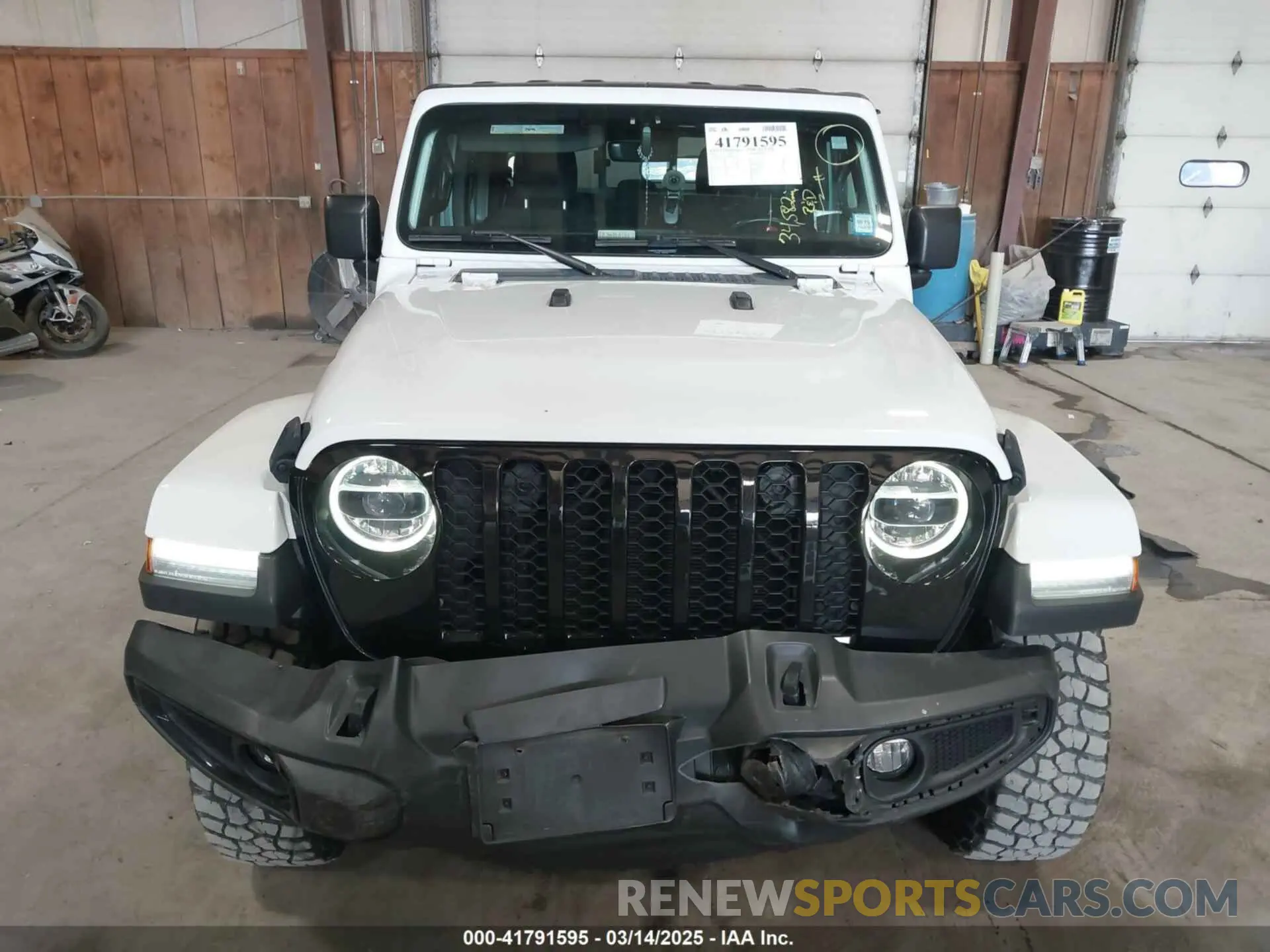 12 Photograph of a damaged car 1C6HJTAG3ML548261 JEEP GLADIATOR 2021