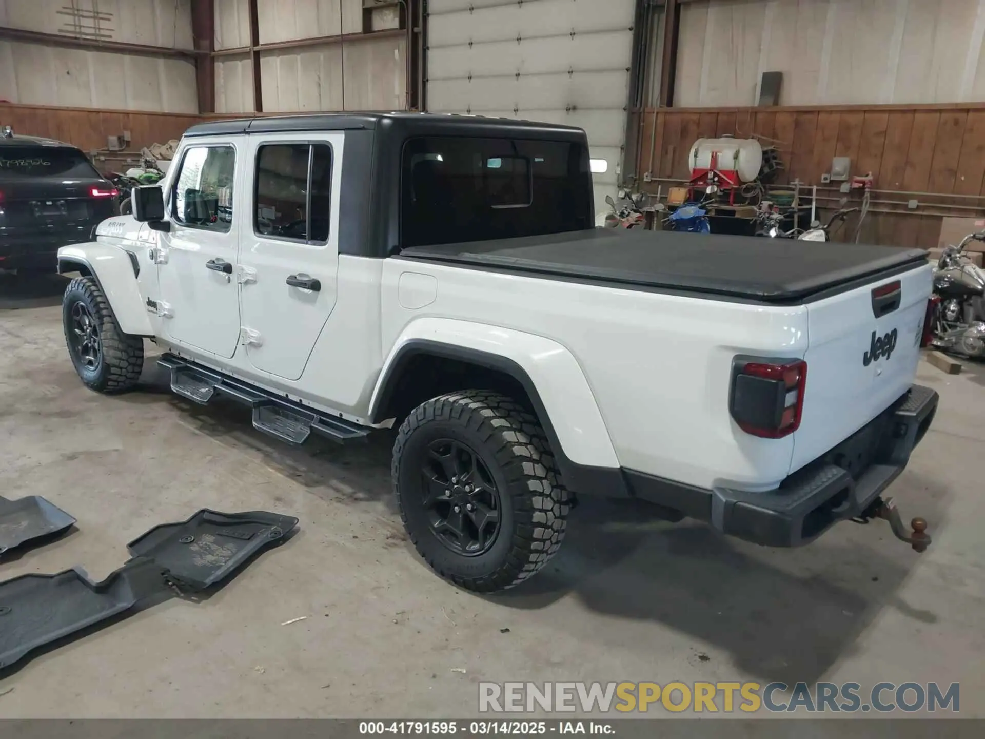 3 Photograph of a damaged car 1C6HJTAG3ML548261 JEEP GLADIATOR 2021