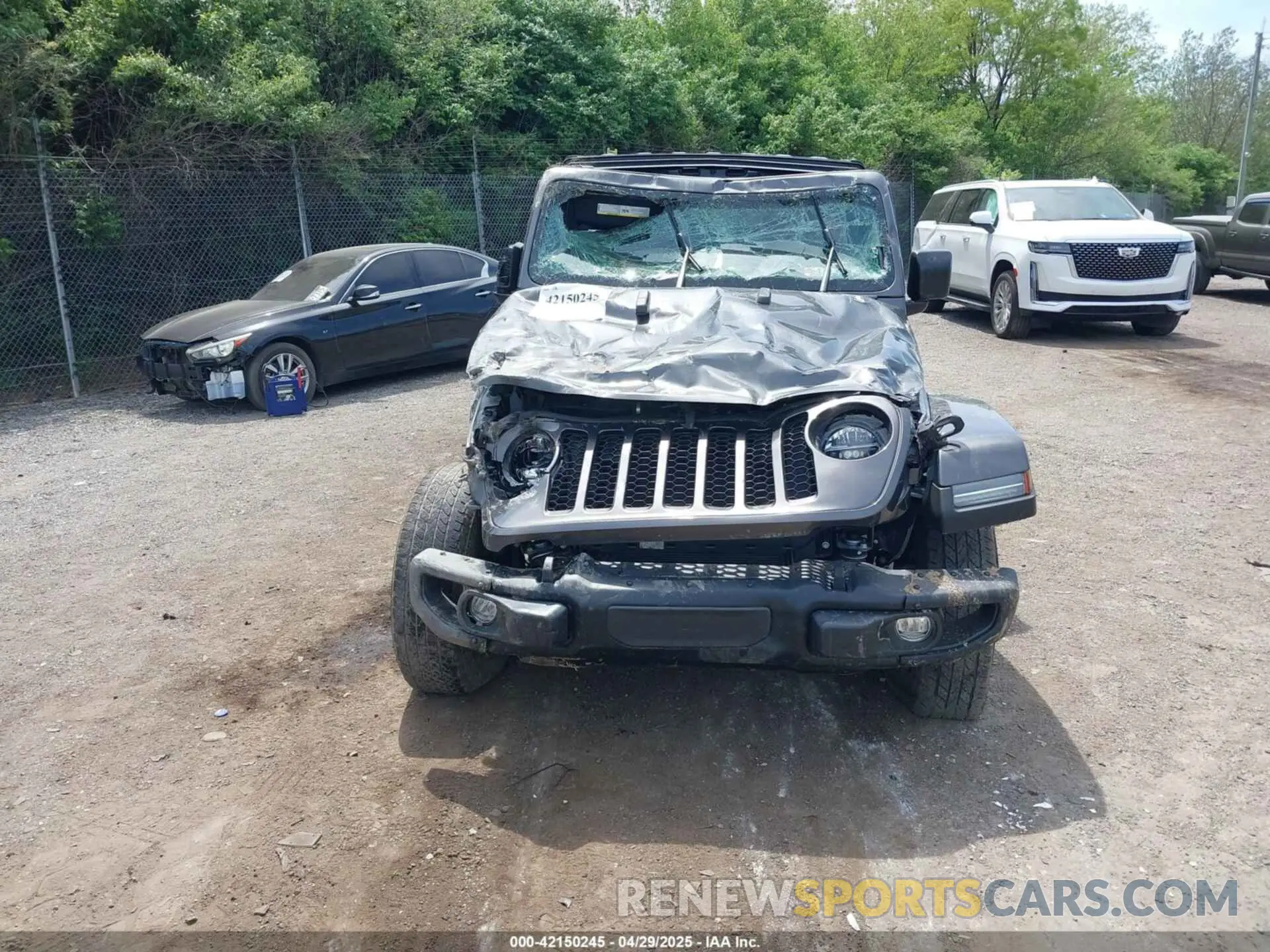 13 Photograph of a damaged car 1C6HJTAG3ML557932 JEEP GLADIATOR 2021
