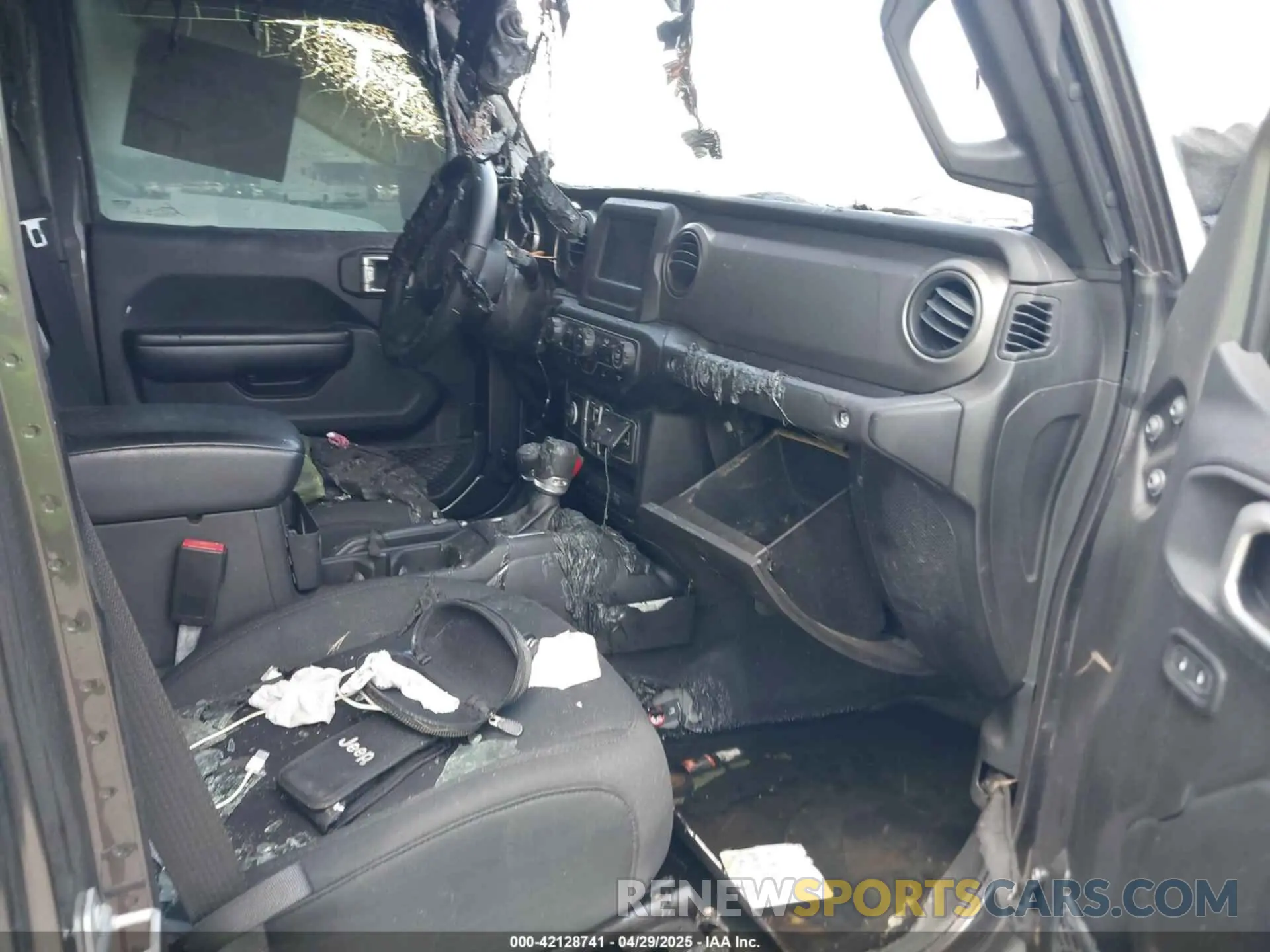 5 Photograph of a damaged car 1C6HJTAG4ML549497 JEEP GLADIATOR 2021