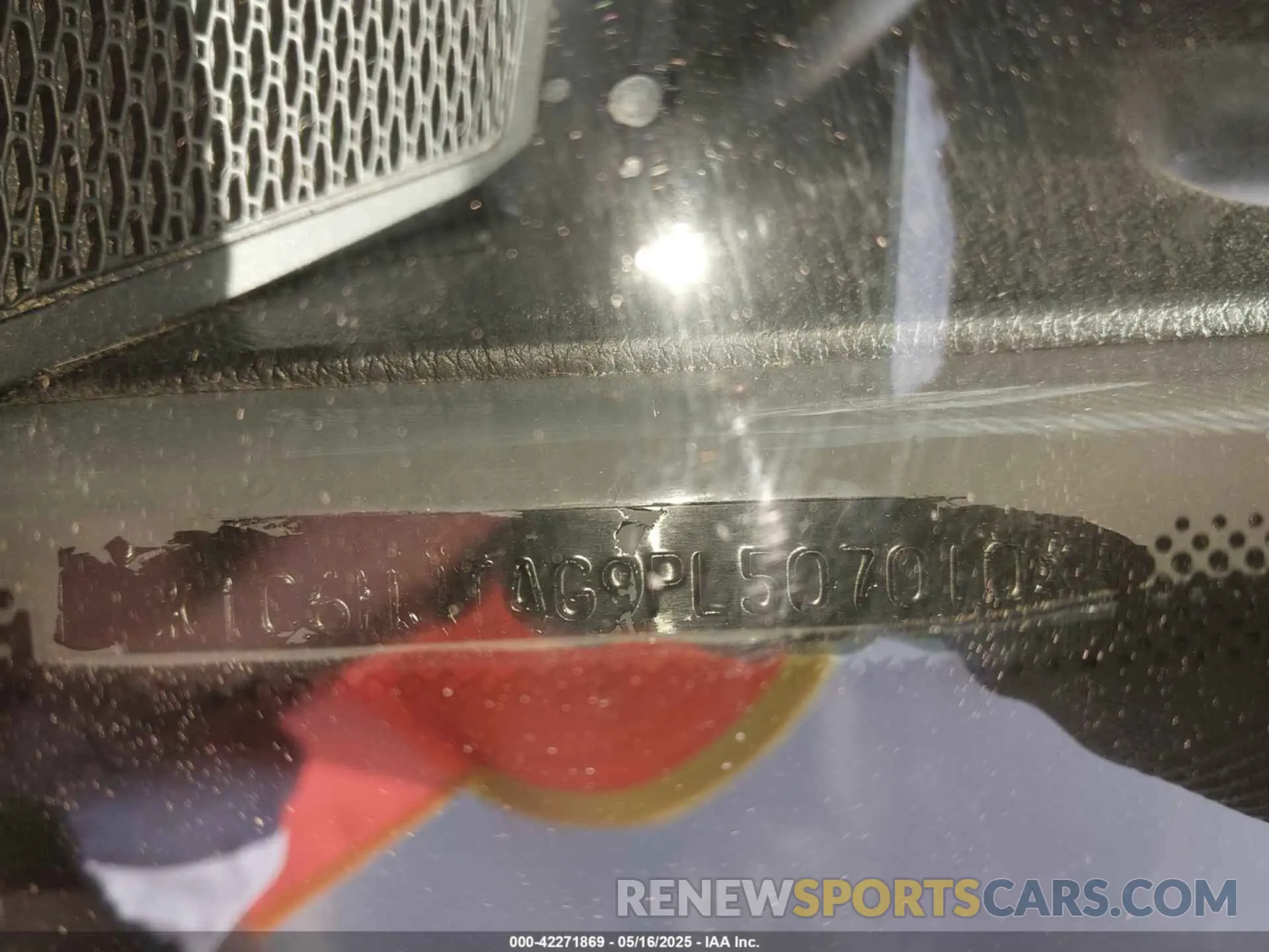 9 Photograph of a damaged car 1C6HJTAG5ML613725 JEEP GLADIATOR 2021