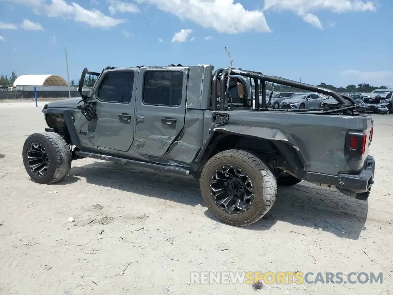 2 Photograph of a damaged car 1C6HJTAG6ML500625 JEEP GLADIATOR 2021
