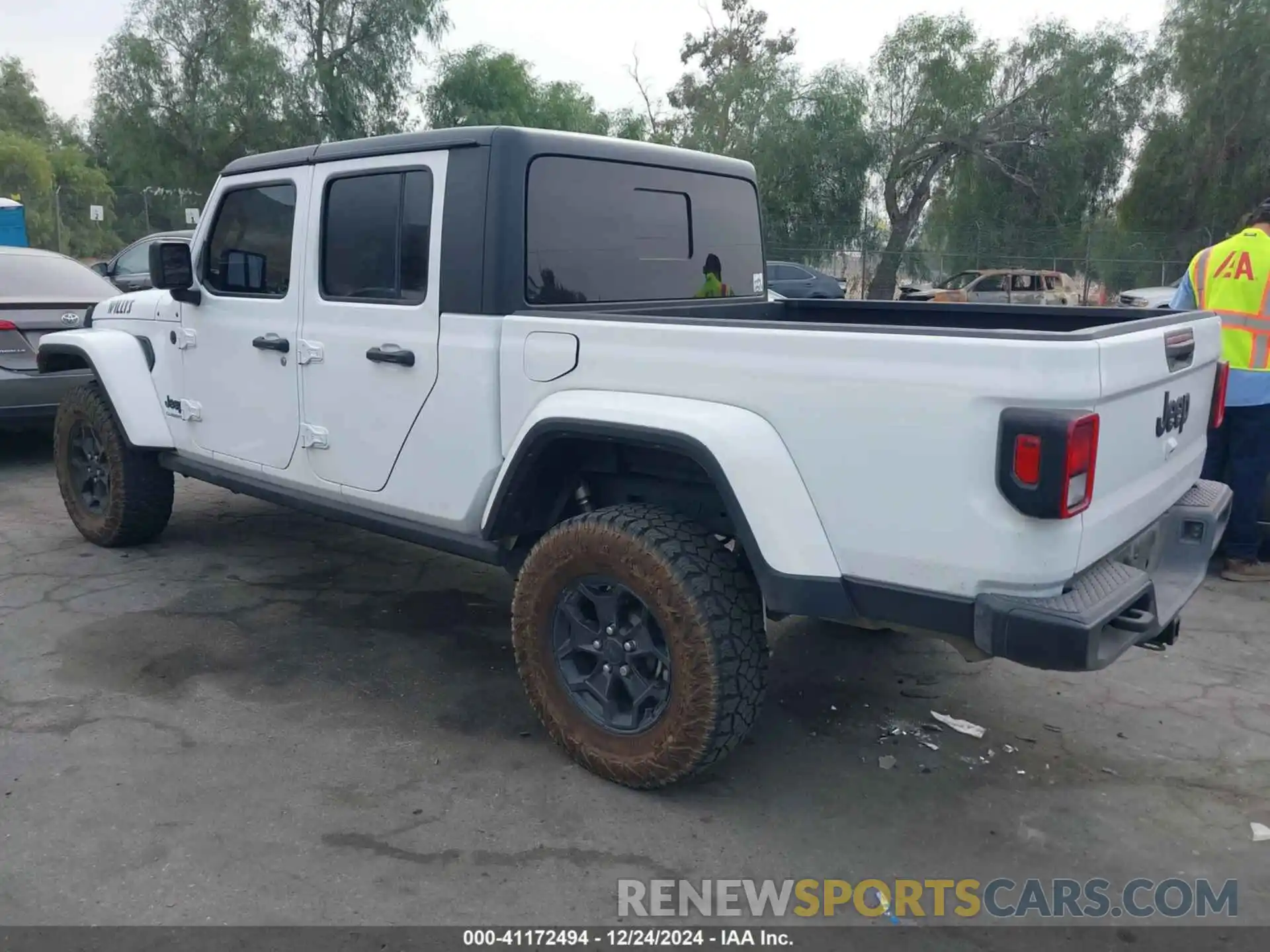 3 Photograph of a damaged car 1C6HJTAG6ML619730 JEEP GLADIATOR 2021