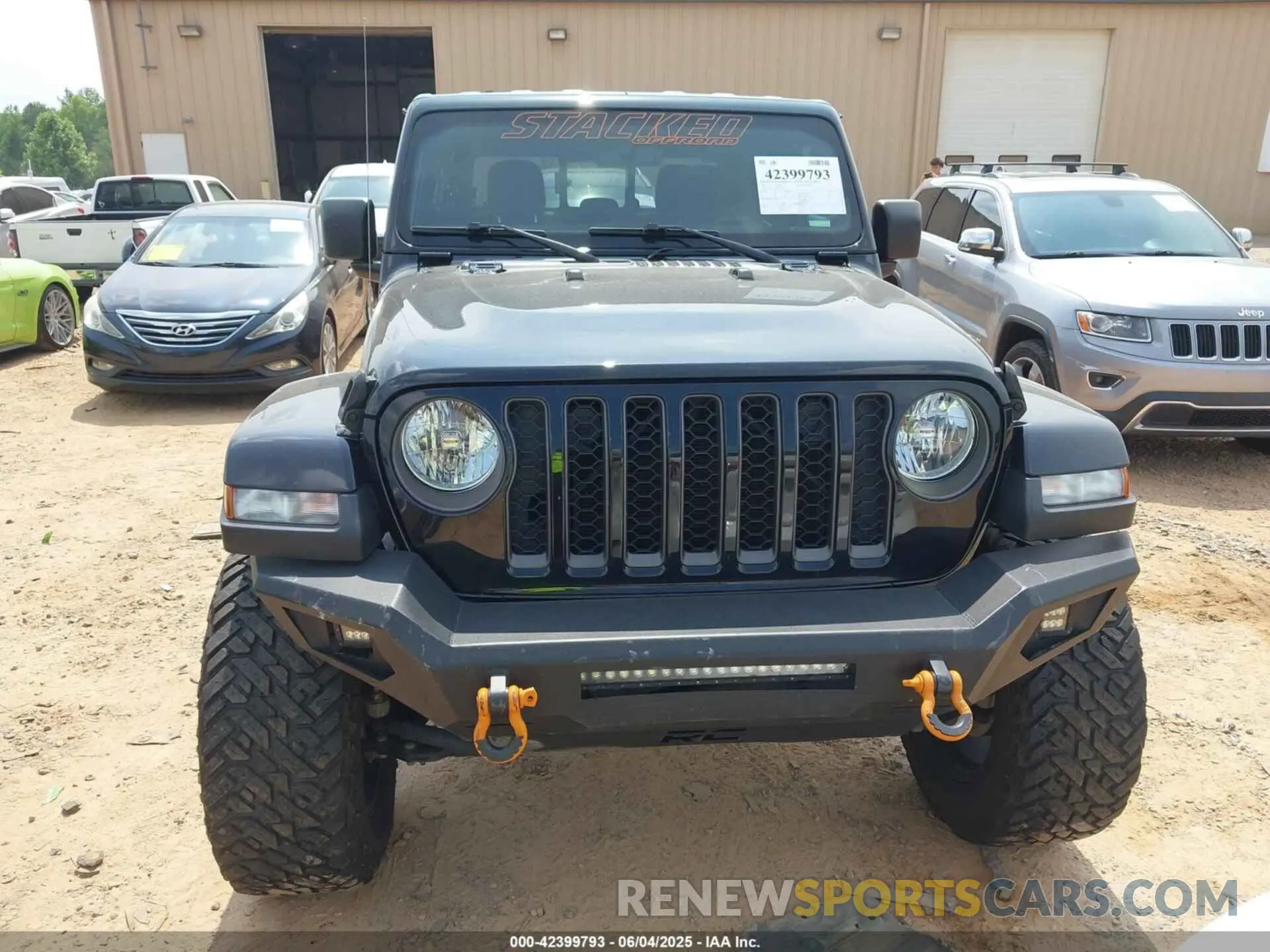 12 Photograph of a damaged car 1C6HJTAG7ML514114 JEEP GLADIATOR 2021