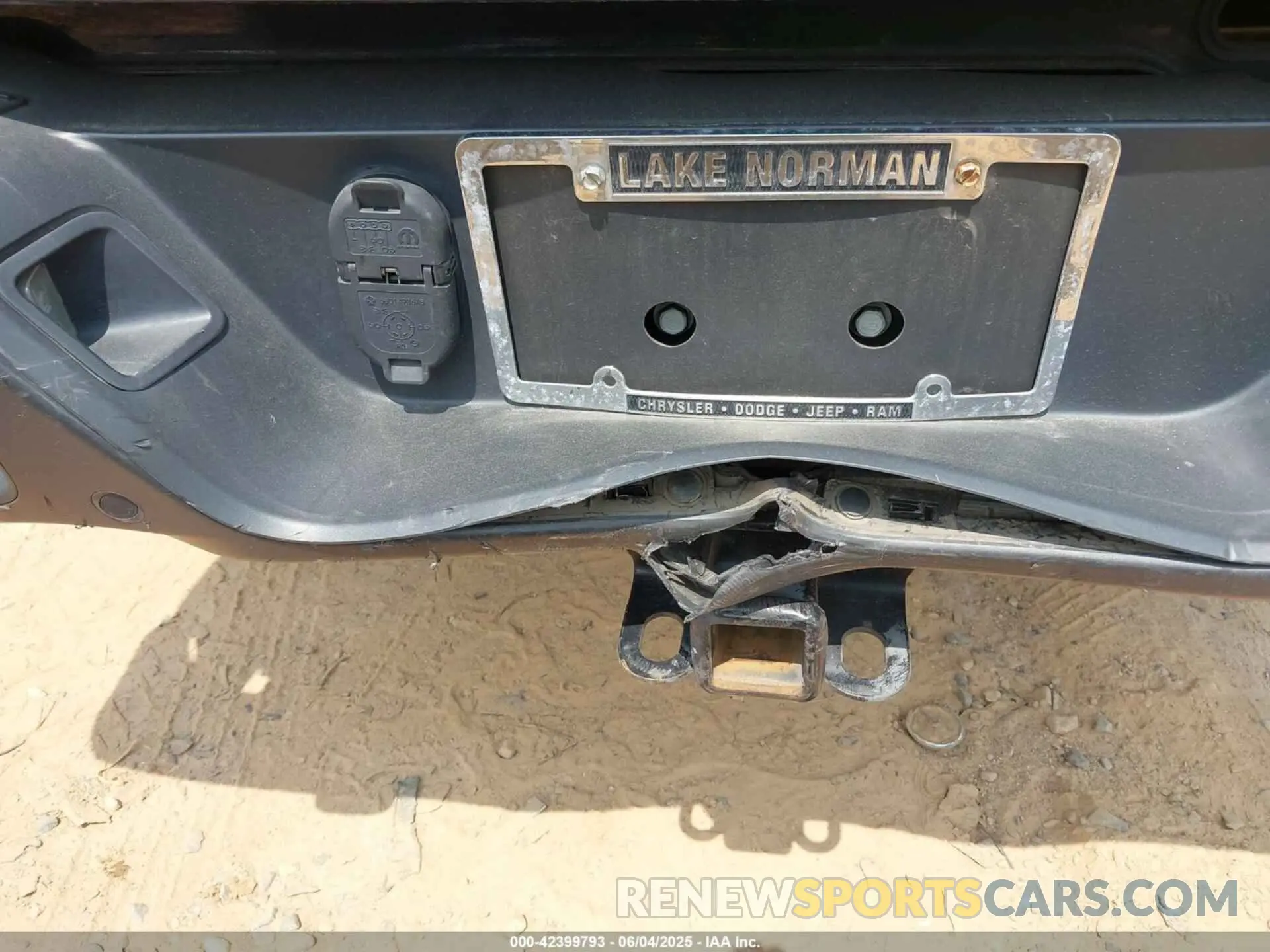 6 Photograph of a damaged car 1C6HJTAG7ML514114 JEEP GLADIATOR 2021