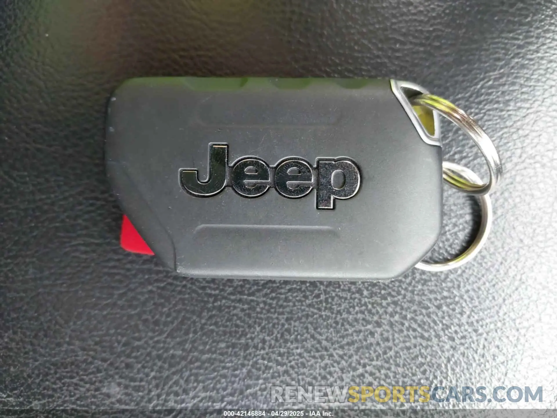 11 Photograph of a damaged car 1C6HJTAG7ML542804 JEEP GLADIATOR 2021