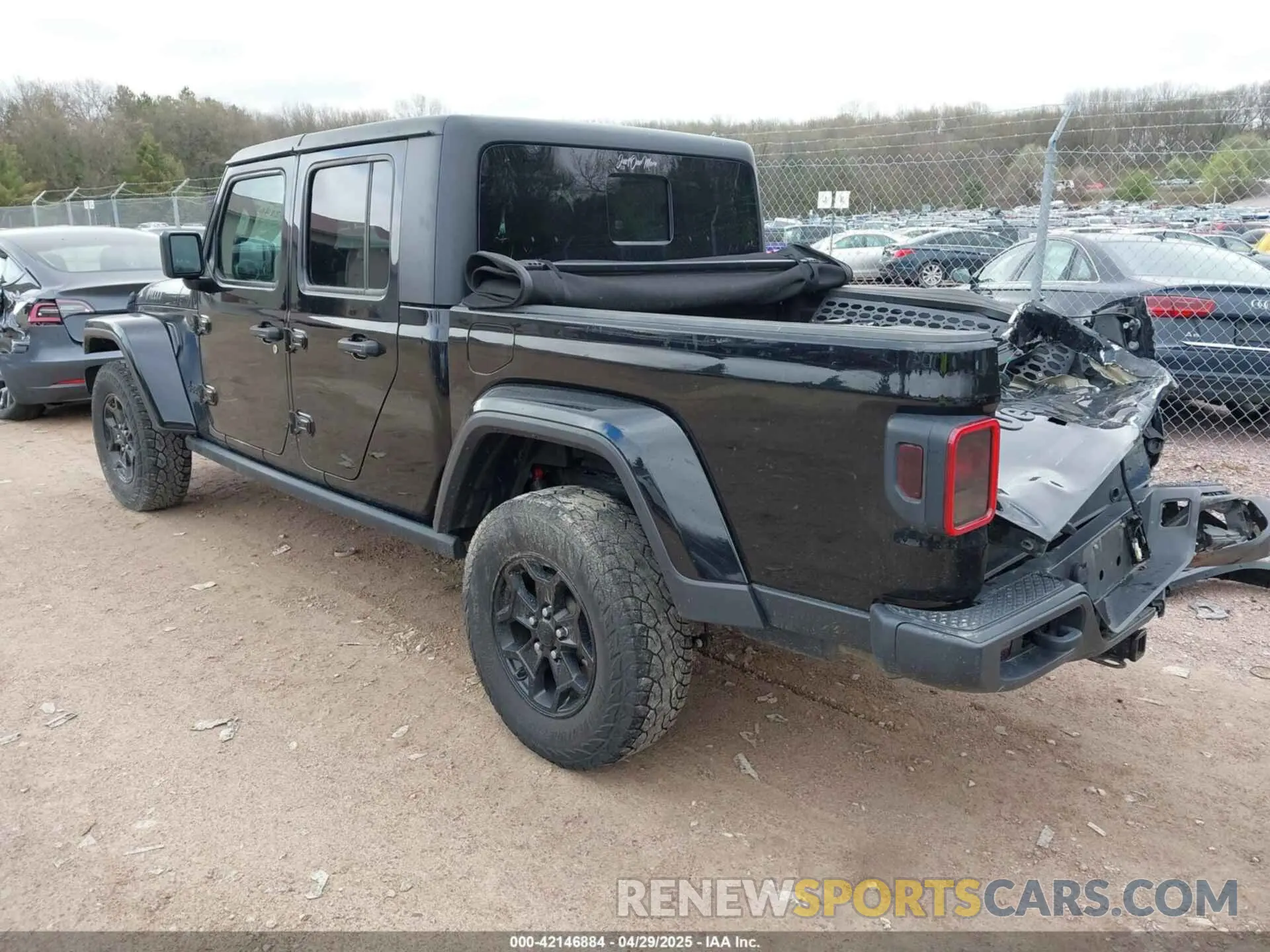 3 Photograph of a damaged car 1C6HJTAG7ML542804 JEEP GLADIATOR 2021
