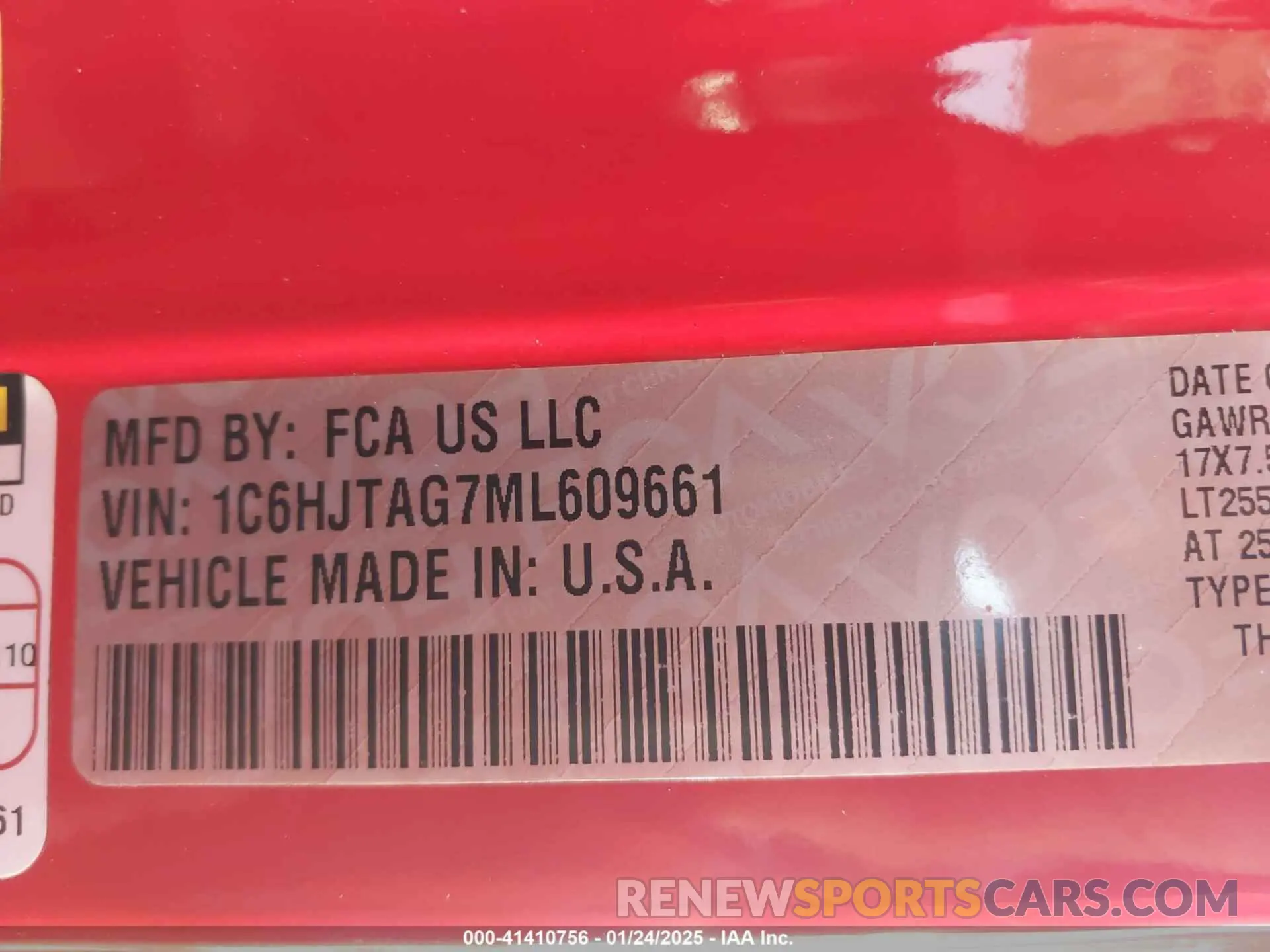 9 Photograph of a damaged car 1C6HJTAG7ML609661 JEEP GLADIATOR 2021