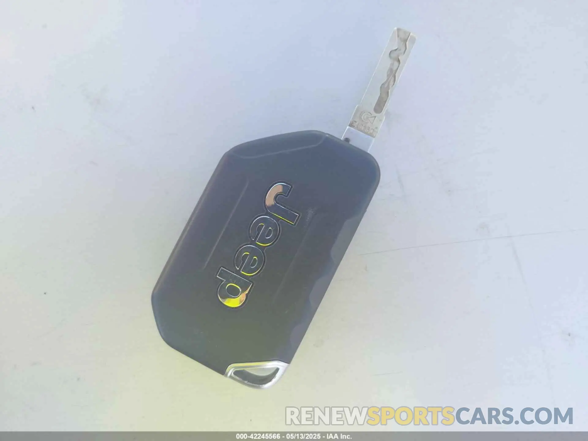 11 Photograph of a damaged car 1C6HJTAG7ML623561 JEEP GLADIATOR 2021