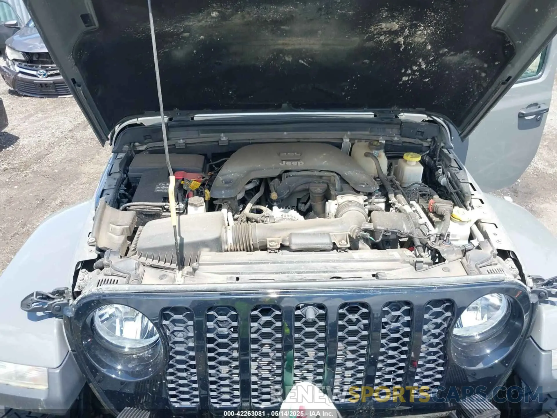 10 Photograph of a damaged car 1C6HJTAG9ML523090 JEEP GLADIATOR 2021