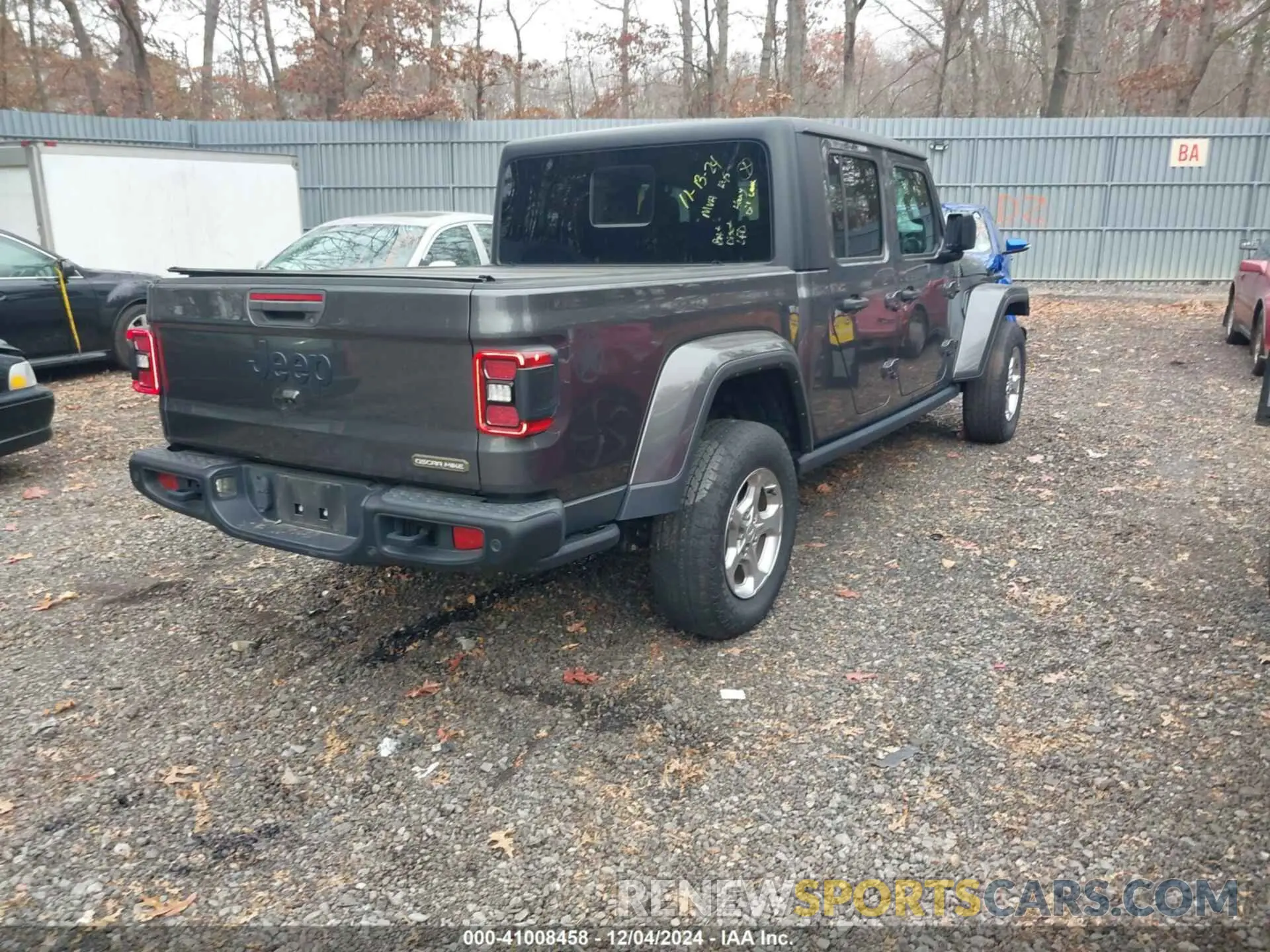 4 Photograph of a damaged car 1C6HJTAG9ML596170 JEEP GLADIATOR 2021
