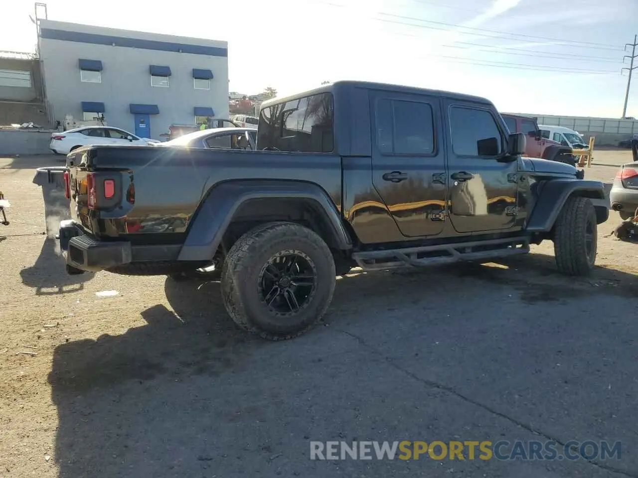 3 Photograph of a damaged car 1C6HJTAGXML512387 JEEP GLADIATOR 2021