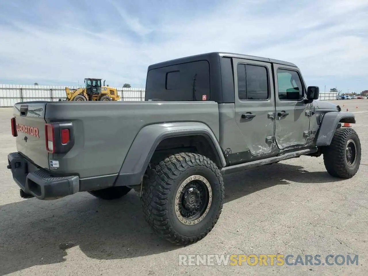 3 Photograph of a damaged car 1C6HJTAGXML513684 JEEP GLADIATOR 2021