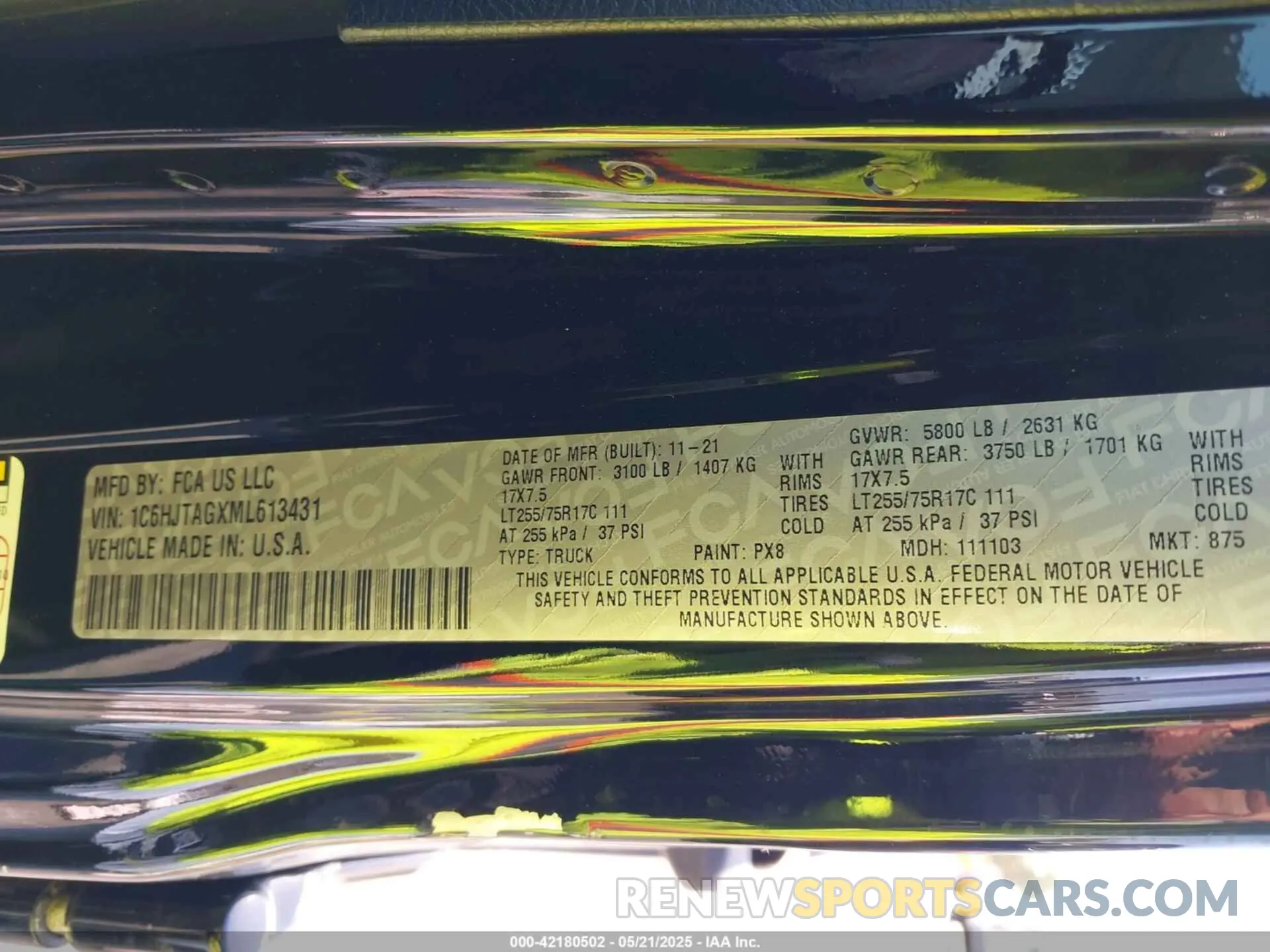 8 Photograph of a damaged car 1C6HJTAGXML613431 JEEP GLADIATOR 2021