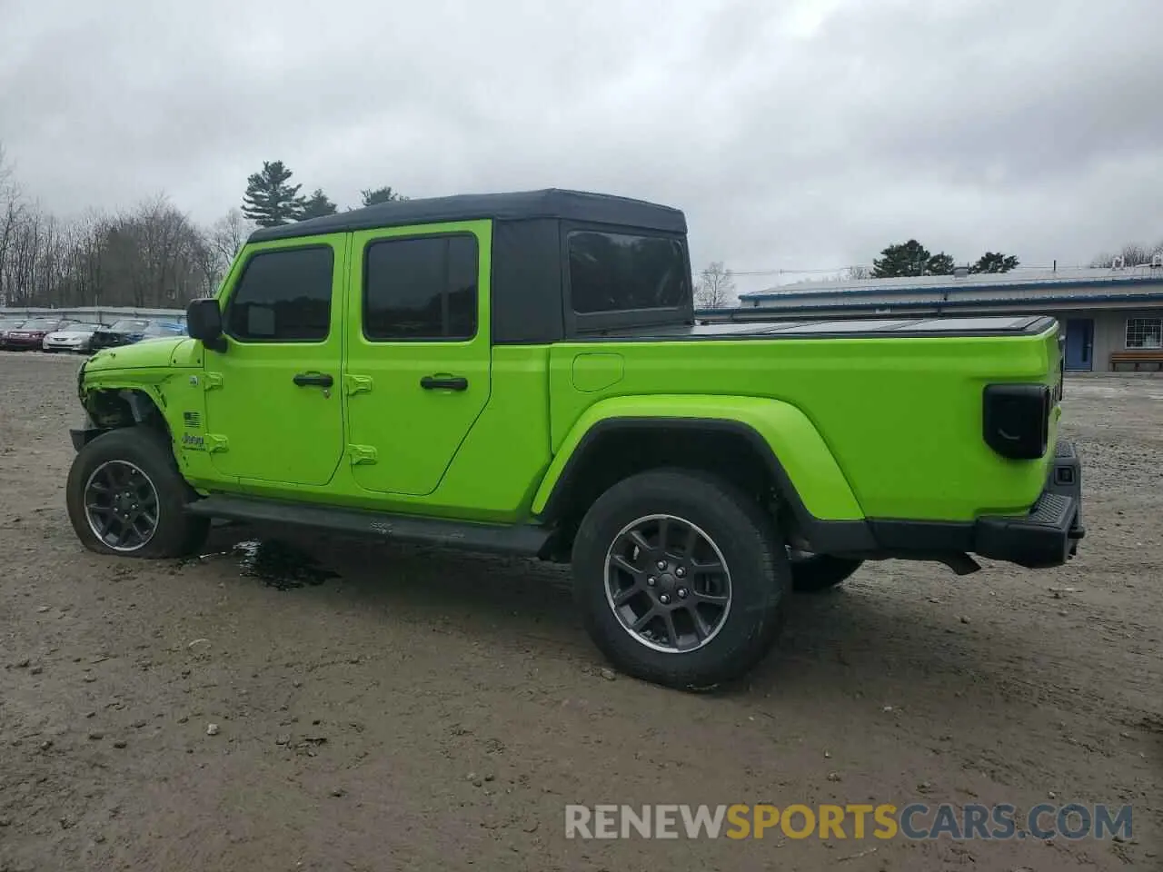 2 Photograph of a damaged car 1C6HJTFG0ML610918 JEEP GLADIATOR 2021
