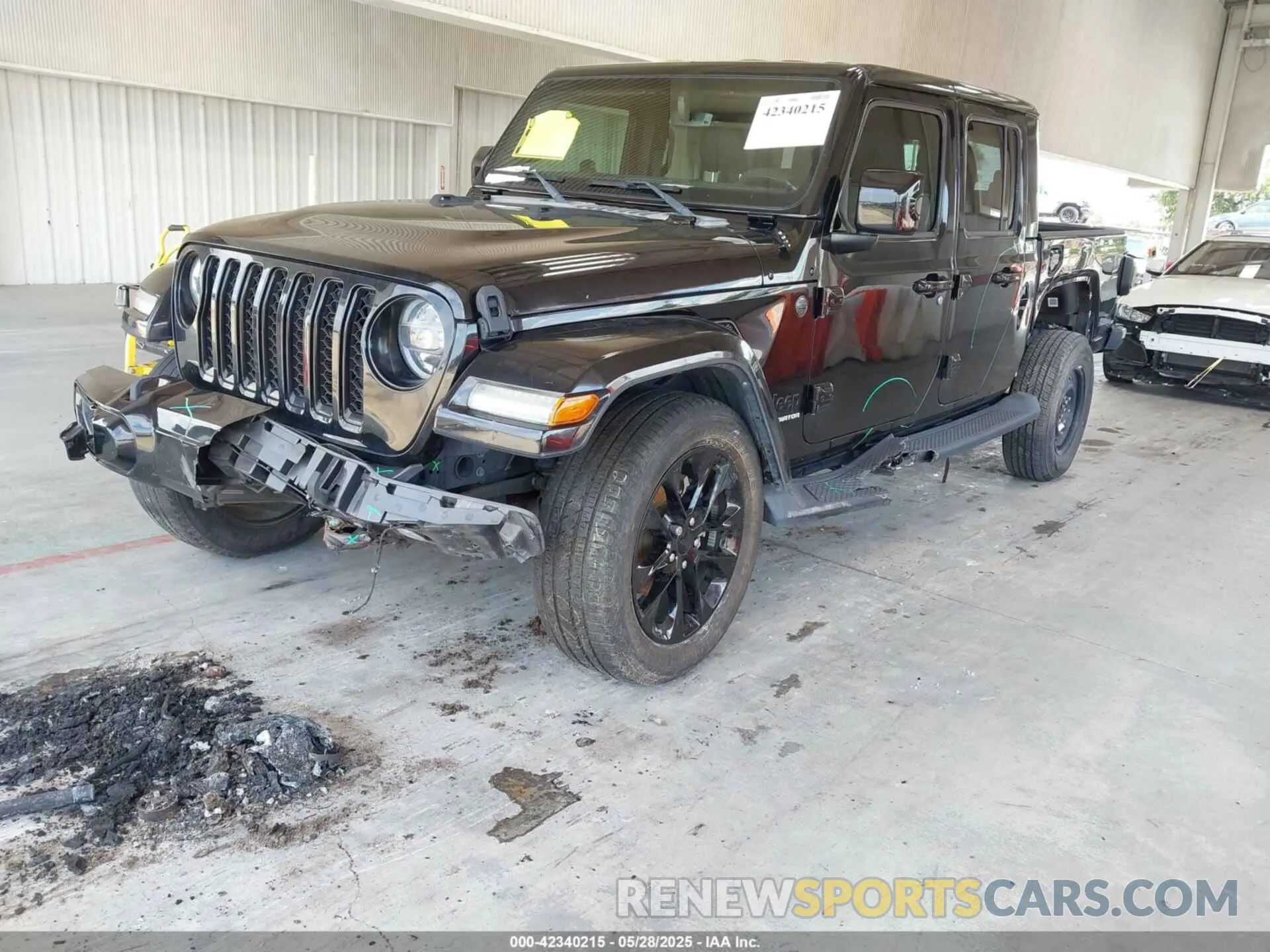 2 Photograph of a damaged car 1C6HJTFG0ML621997 JEEP GLADIATOR 2021