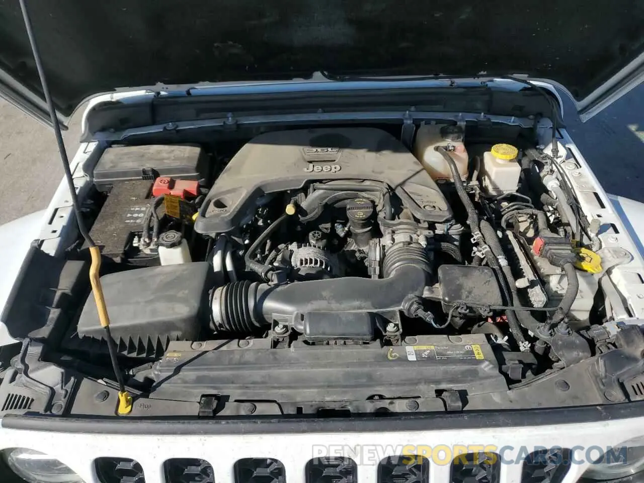 11 Photograph of a damaged car 1C6HJTFG2ML557221 JEEP GLADIATOR 2021