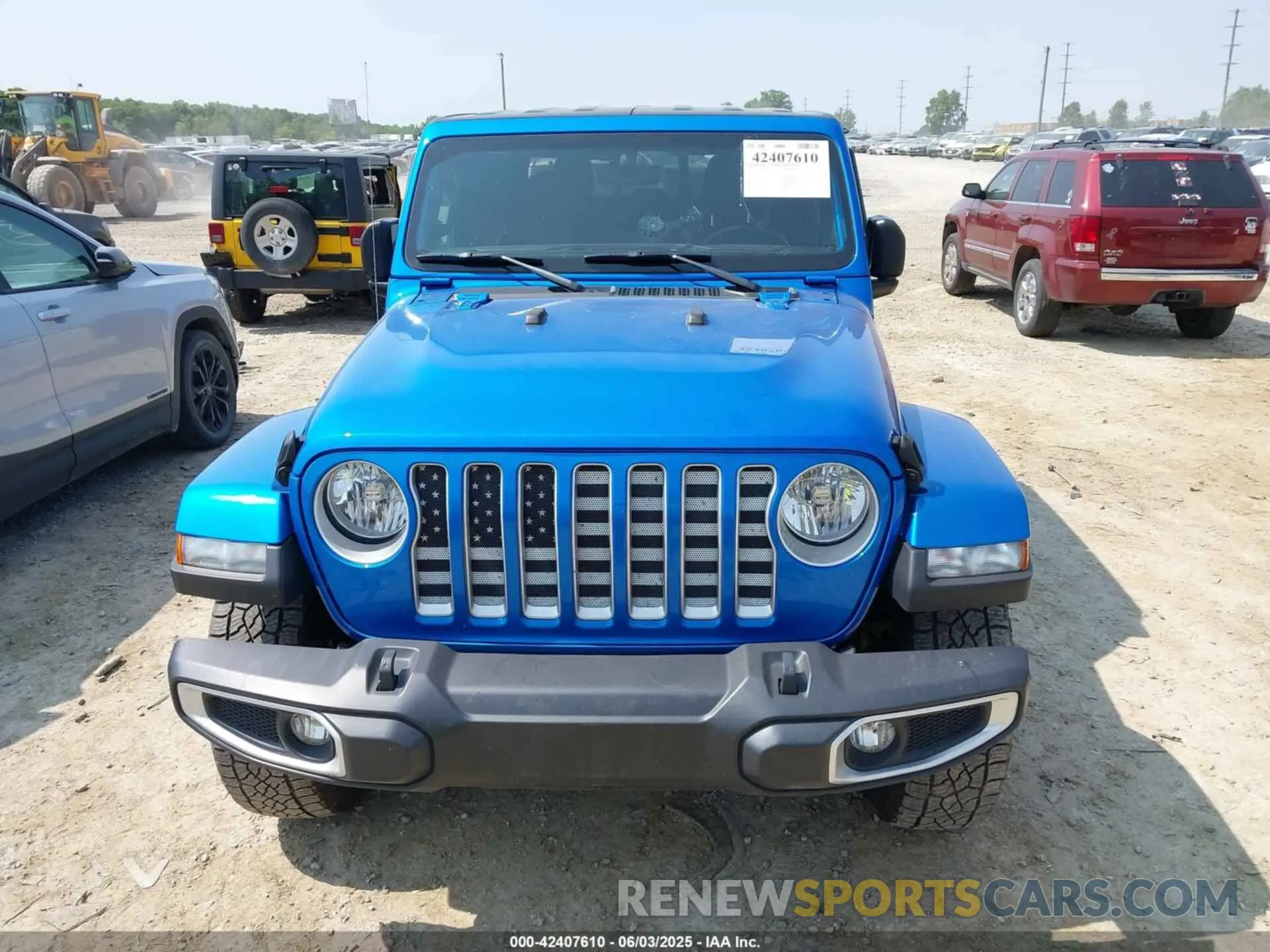 12 Photograph of a damaged car 1C6HJTFG2ML617322 JEEP GLADIATOR 2021