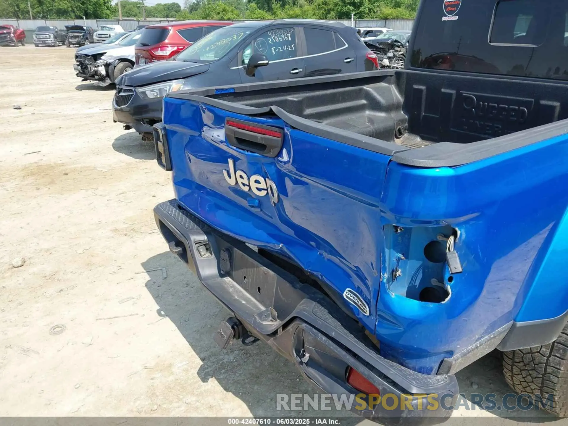 6 Photograph of a damaged car 1C6HJTFG2ML617322 JEEP GLADIATOR 2021