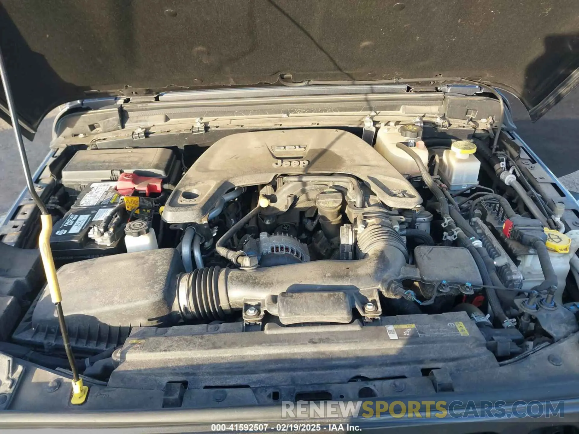 10 Photograph of a damaged car 1C6HJTFG3ML565828 JEEP GLADIATOR 2021