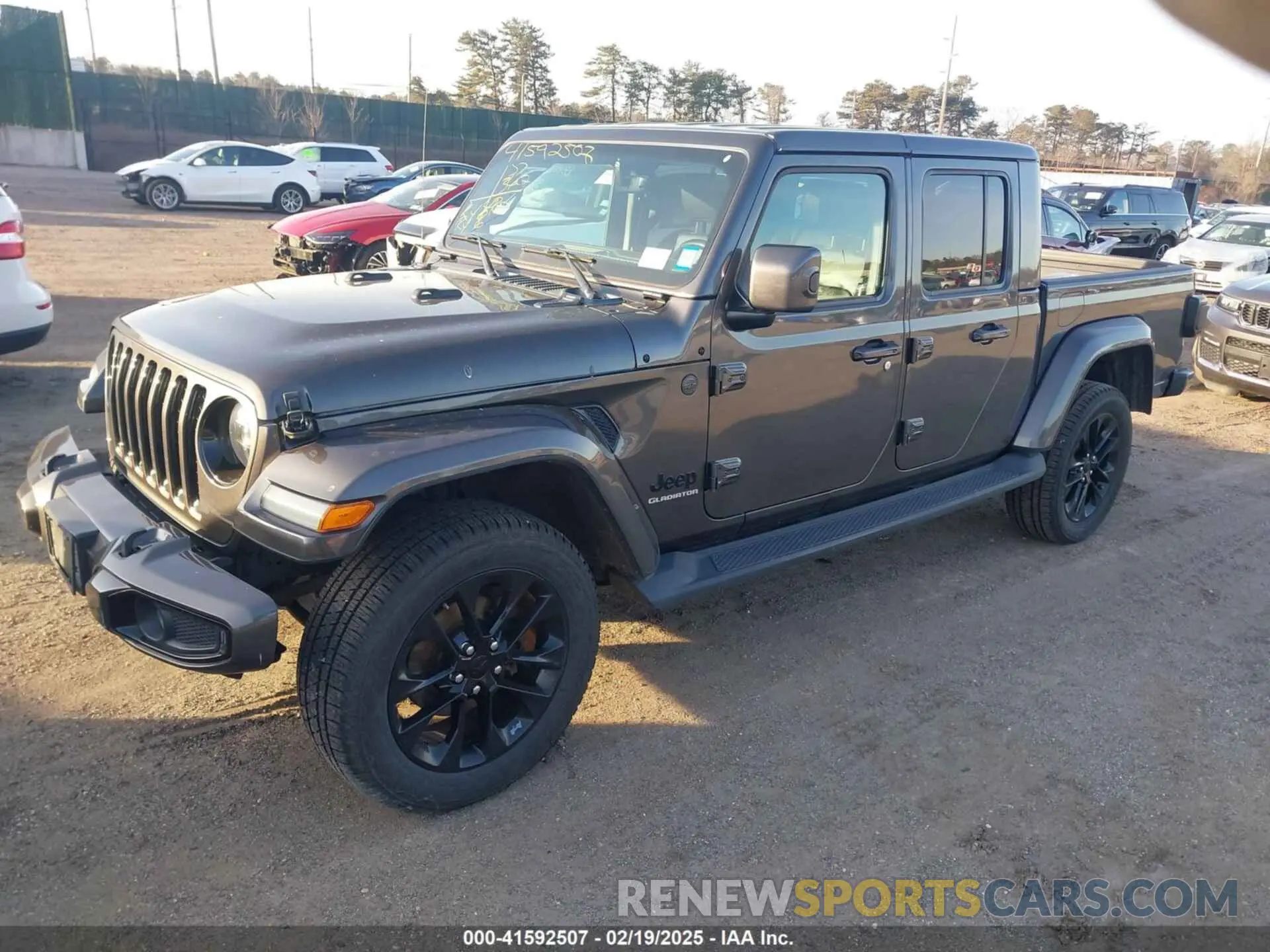 2 Photograph of a damaged car 1C6HJTFG3ML565828 JEEP GLADIATOR 2021