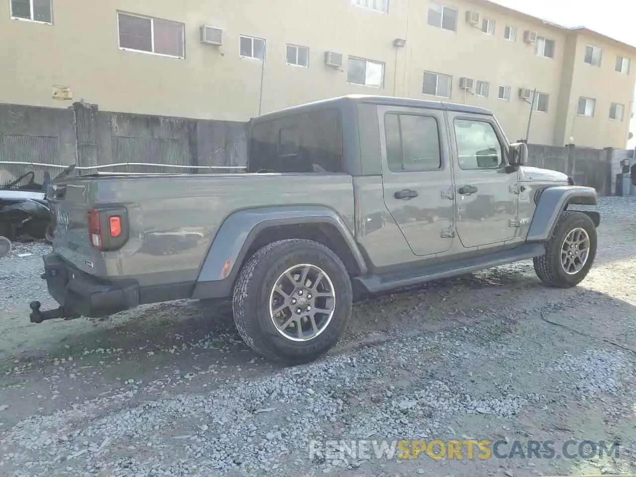 3 Photograph of a damaged car 1C6HJTFG5ML578189 JEEP GLADIATOR 2021