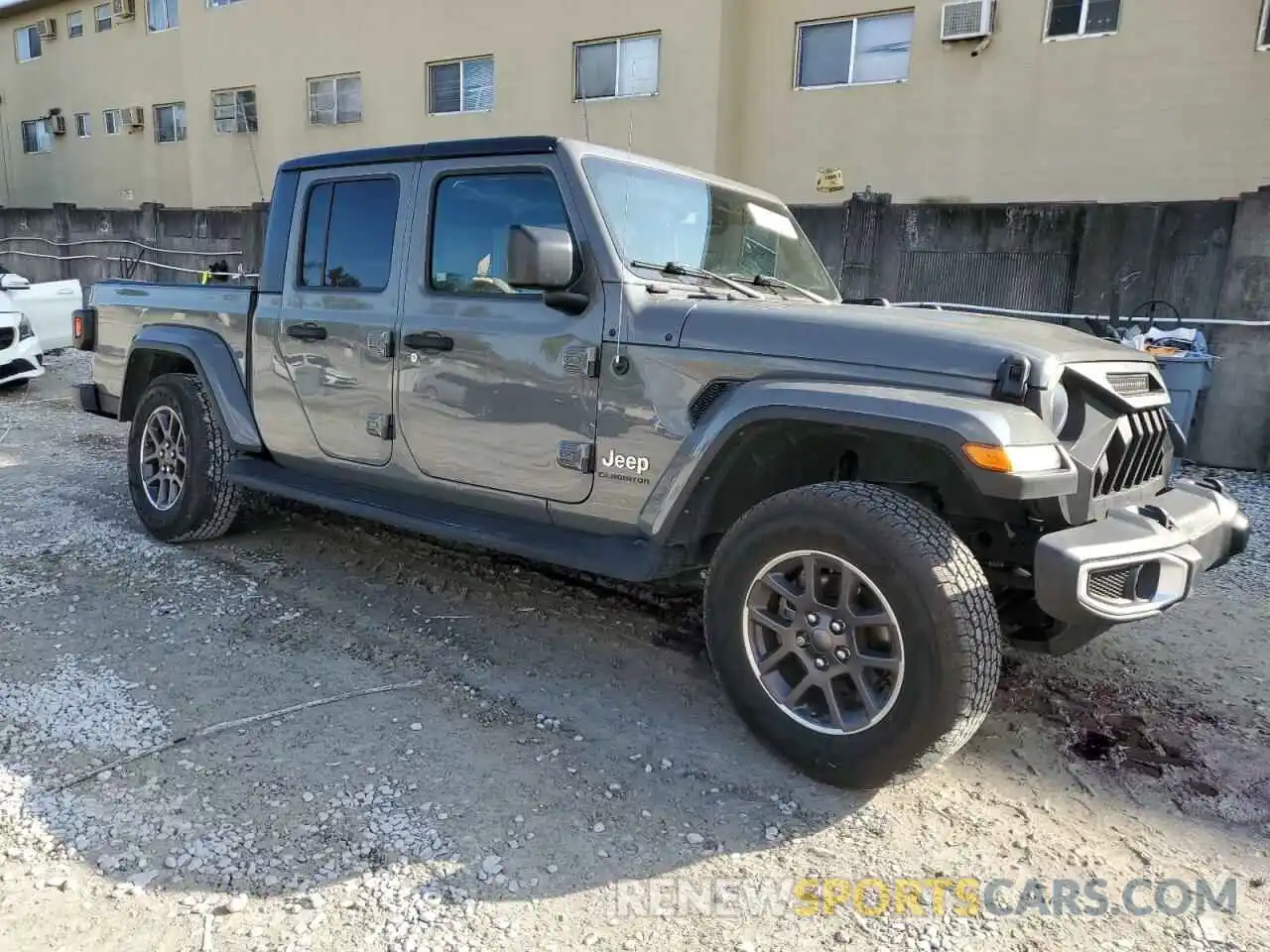 4 Photograph of a damaged car 1C6HJTFG5ML578189 JEEP GLADIATOR 2021