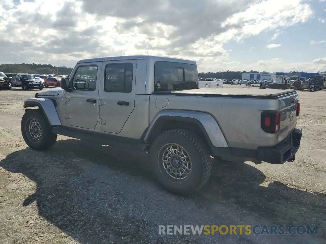 2 Photograph of a damaged car 1C6HJTFG7ML553116 JEEP GLADIATOR 2021