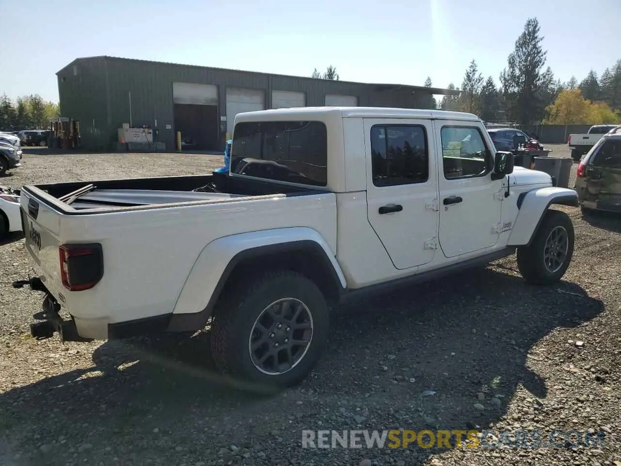 3 Photograph of a damaged car 1C6HJTFG8ML519816 JEEP GLADIATOR 2021