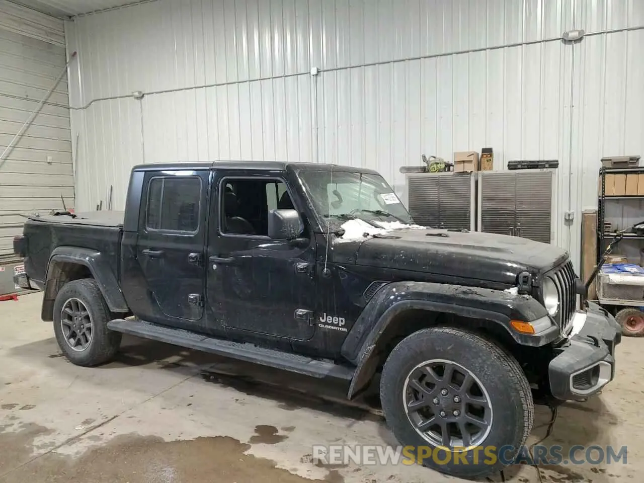 4 Photograph of a damaged car 1C6HJTFG9ML519713 JEEP GLADIATOR 2021