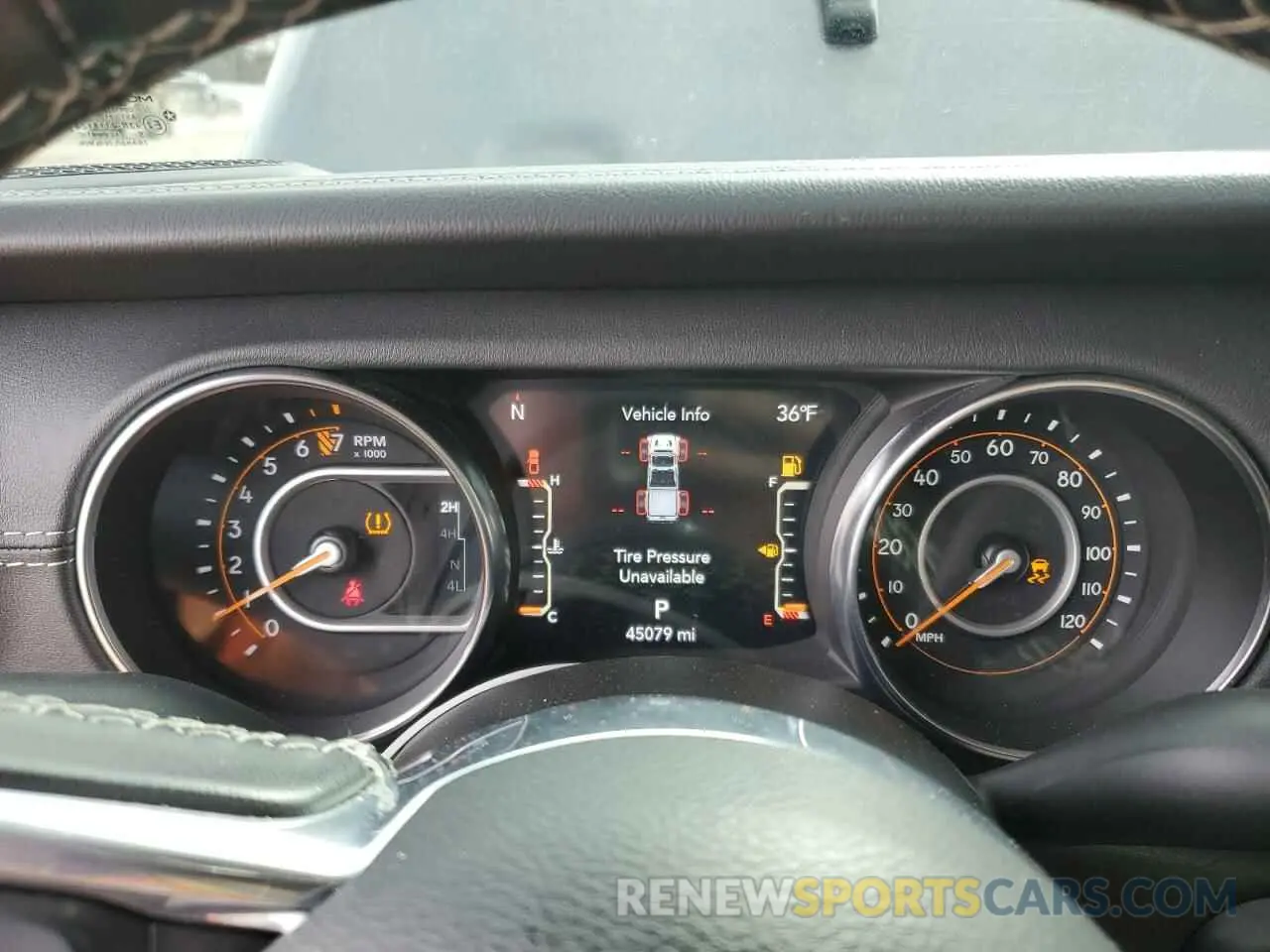 9 Photograph of a damaged car 1C6HJTFGXML600395 JEEP GLADIATOR 2021