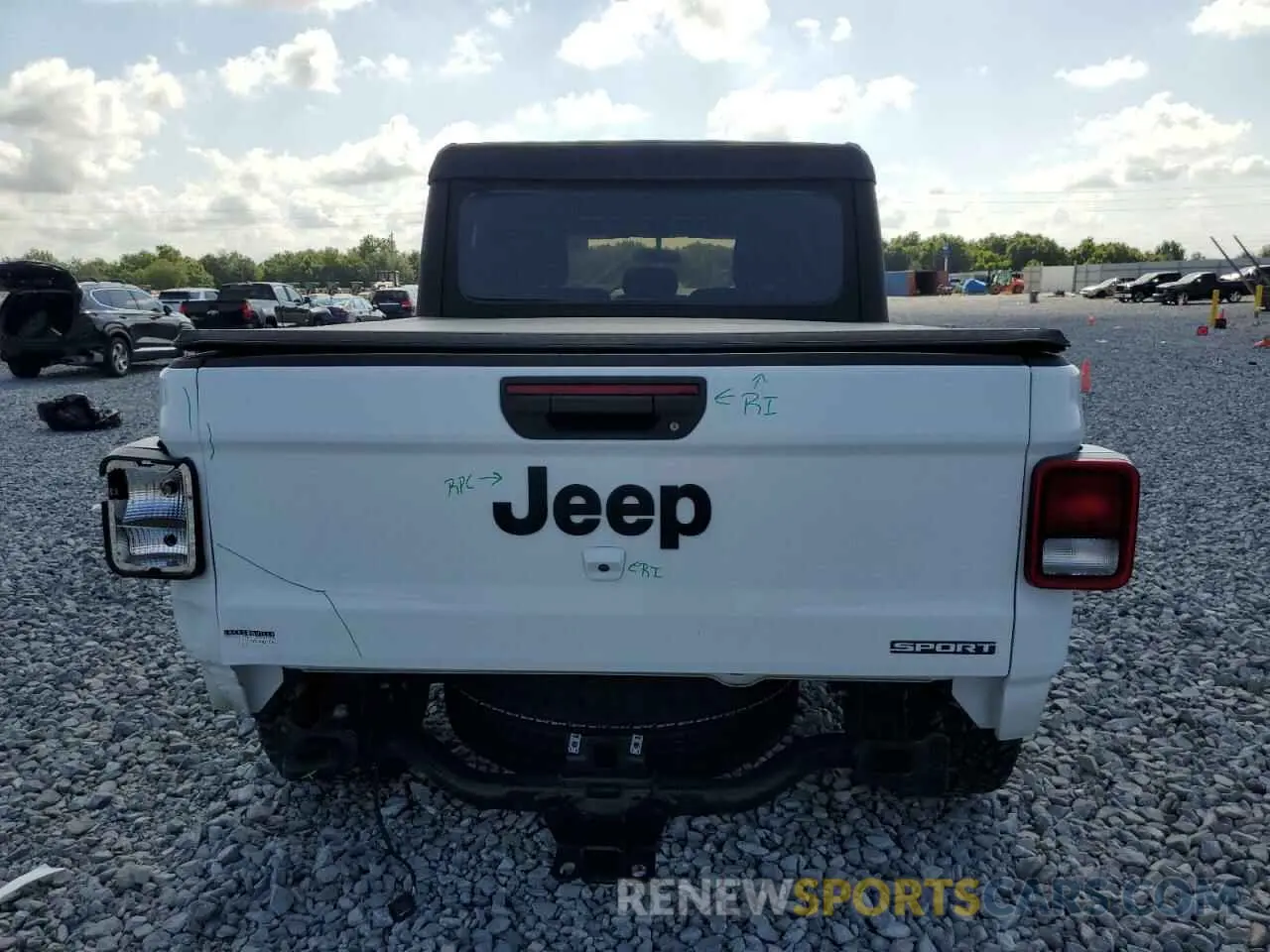 6 Photograph of a damaged car 1C6JJTAG3ML532871 JEEP GLADIATOR 2021