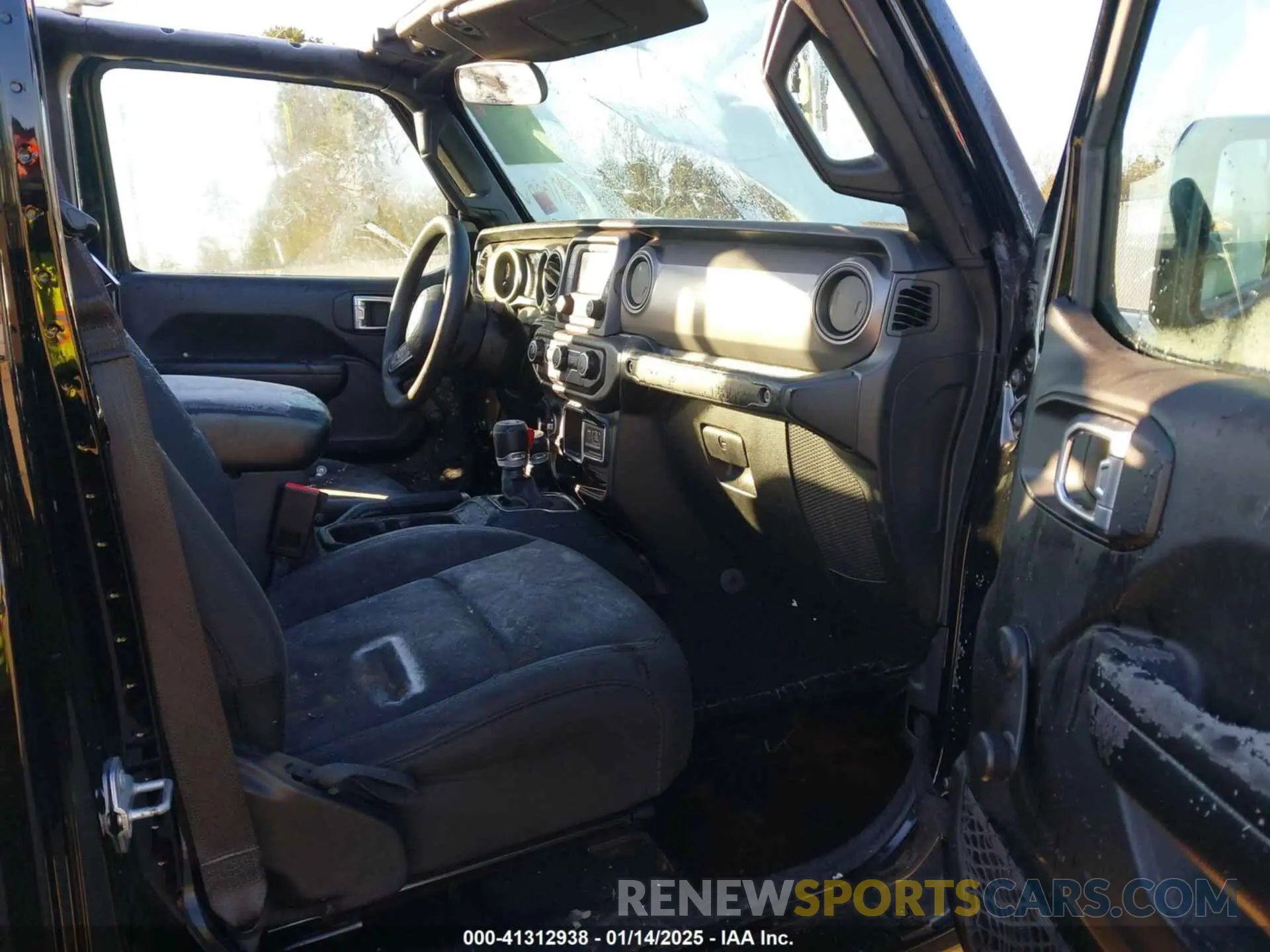 5 Photograph of a damaged car 1C6JJTAG4ML599463 JEEP GLADIATOR 2021