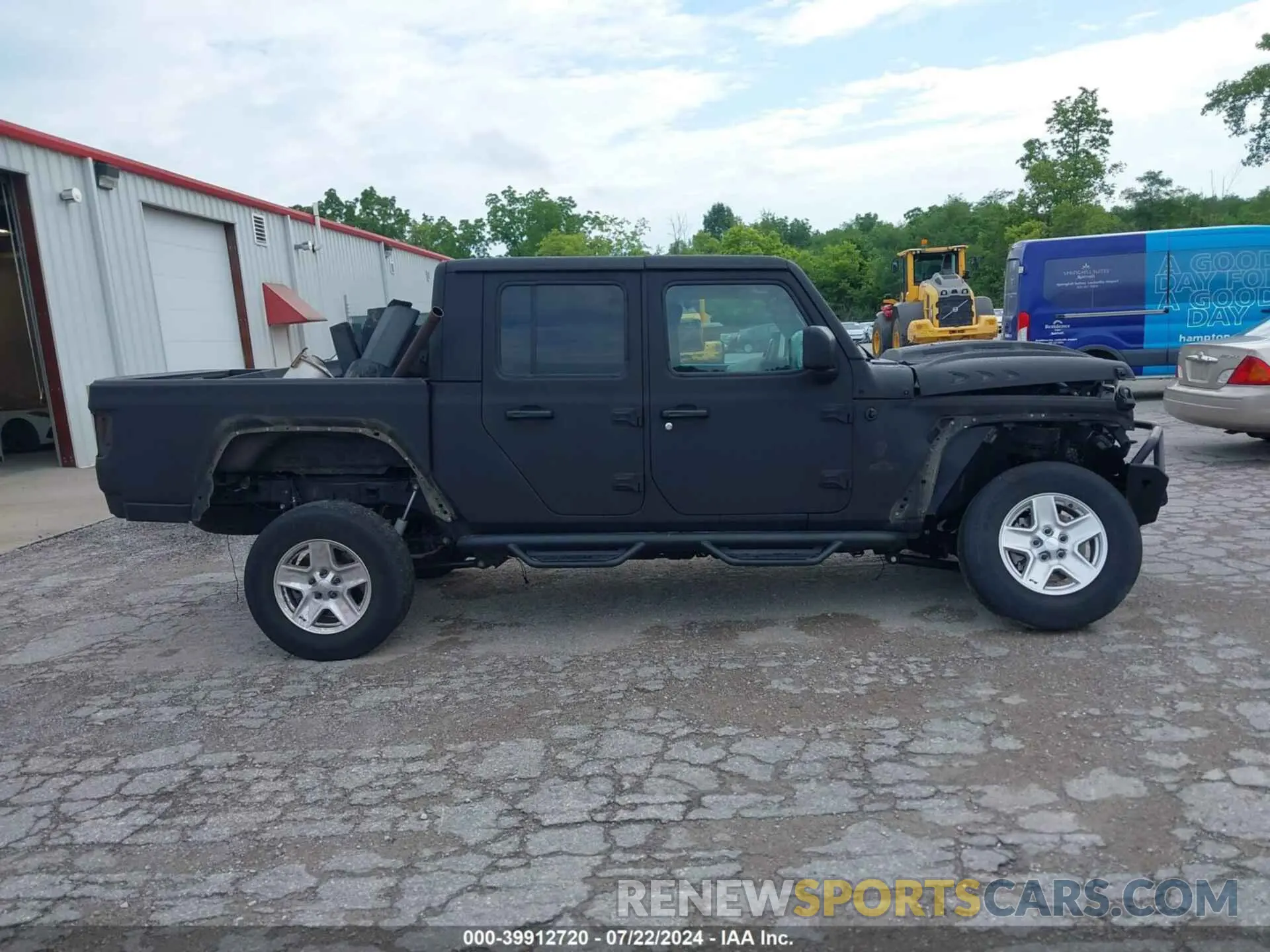 13 Photograph of a damaged car 1C6JJTAG9ML604950 JEEP GLADIATOR 2021