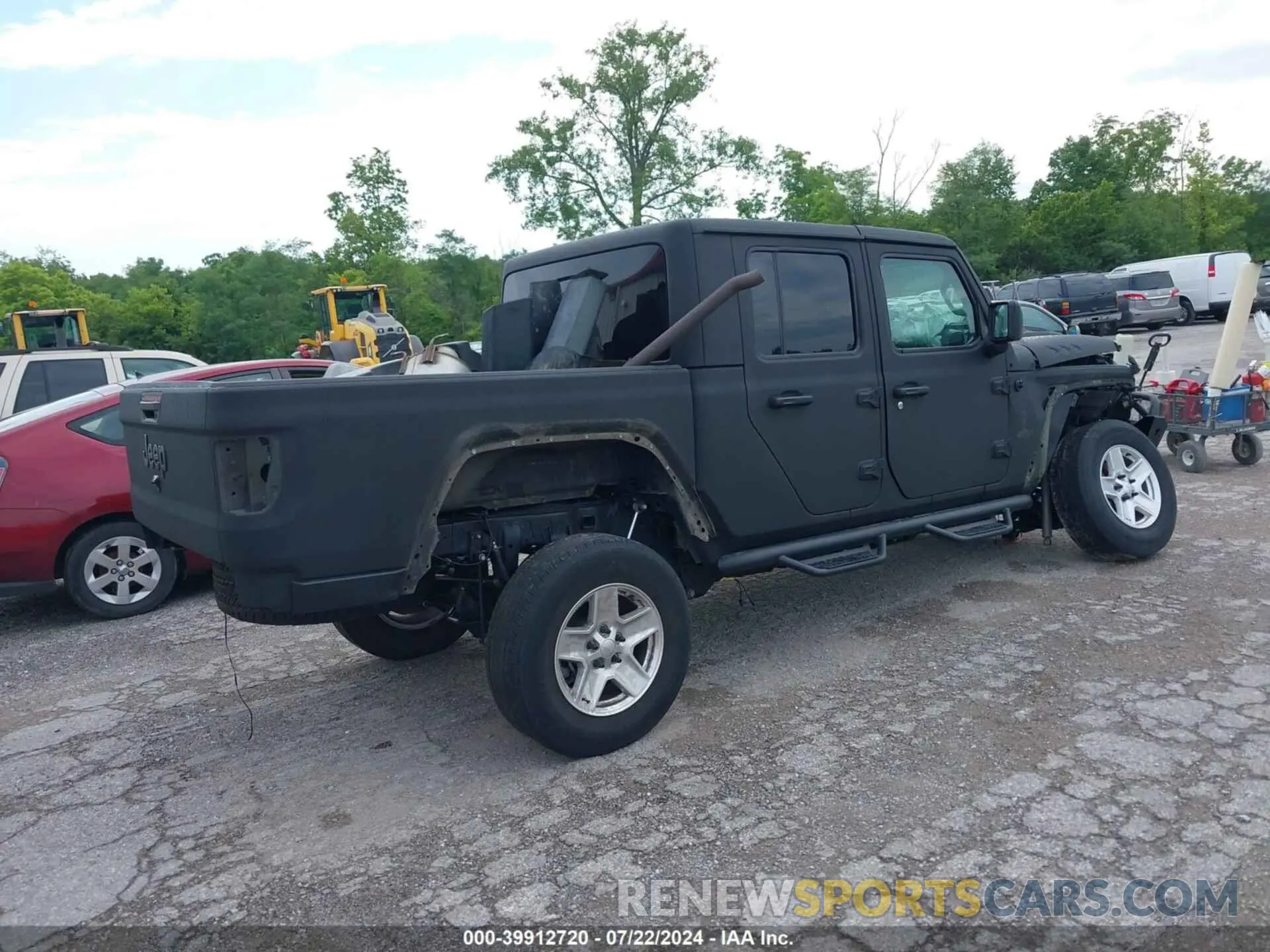 4 Photograph of a damaged car 1C6JJTAG9ML604950 JEEP GLADIATOR 2021