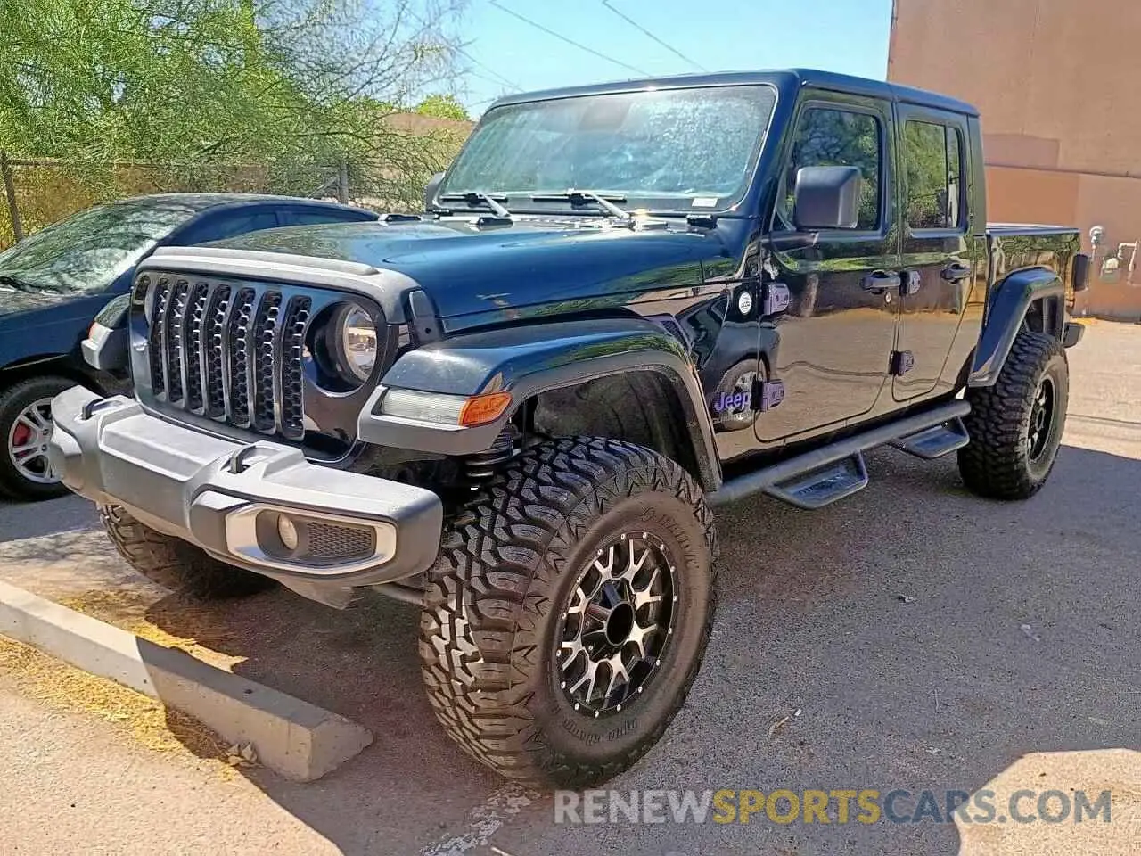 2 Photograph of a damaged car 1C6JJTAM3ML508267 JEEP GLADIATOR 2021