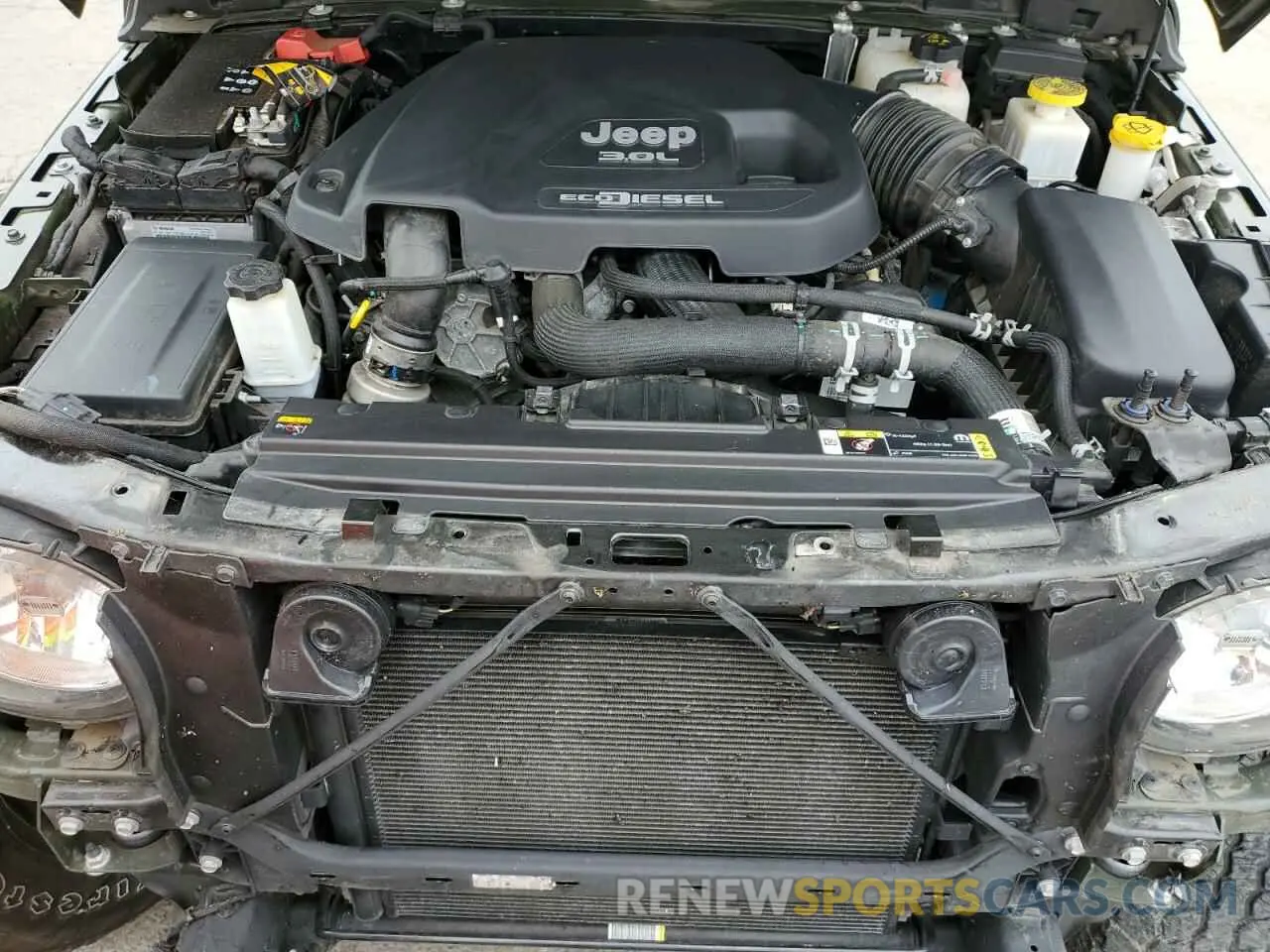 12 Photograph of a damaged car 1C6JJTAM3ML554990 JEEP GLADIATOR 2021