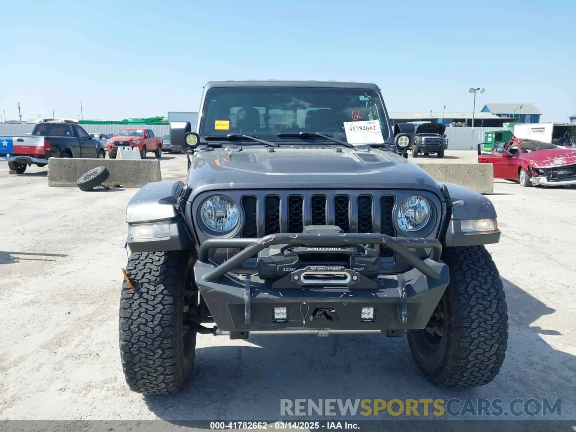 12 Photograph of a damaged car 1C6JJTBG1ML602186 JEEP GLADIATOR 2021