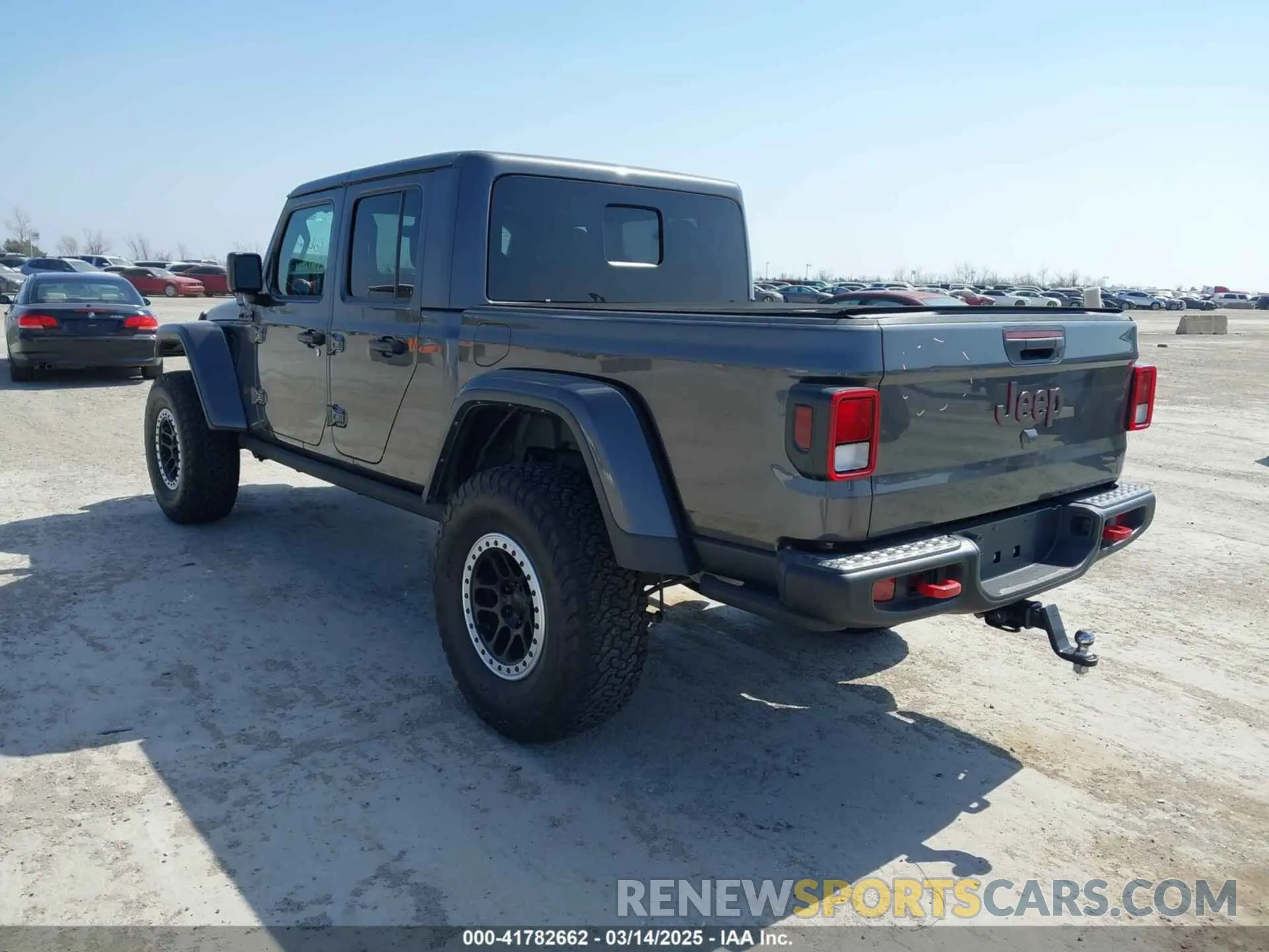 3 Photograph of a damaged car 1C6JJTBG1ML602186 JEEP GLADIATOR 2021