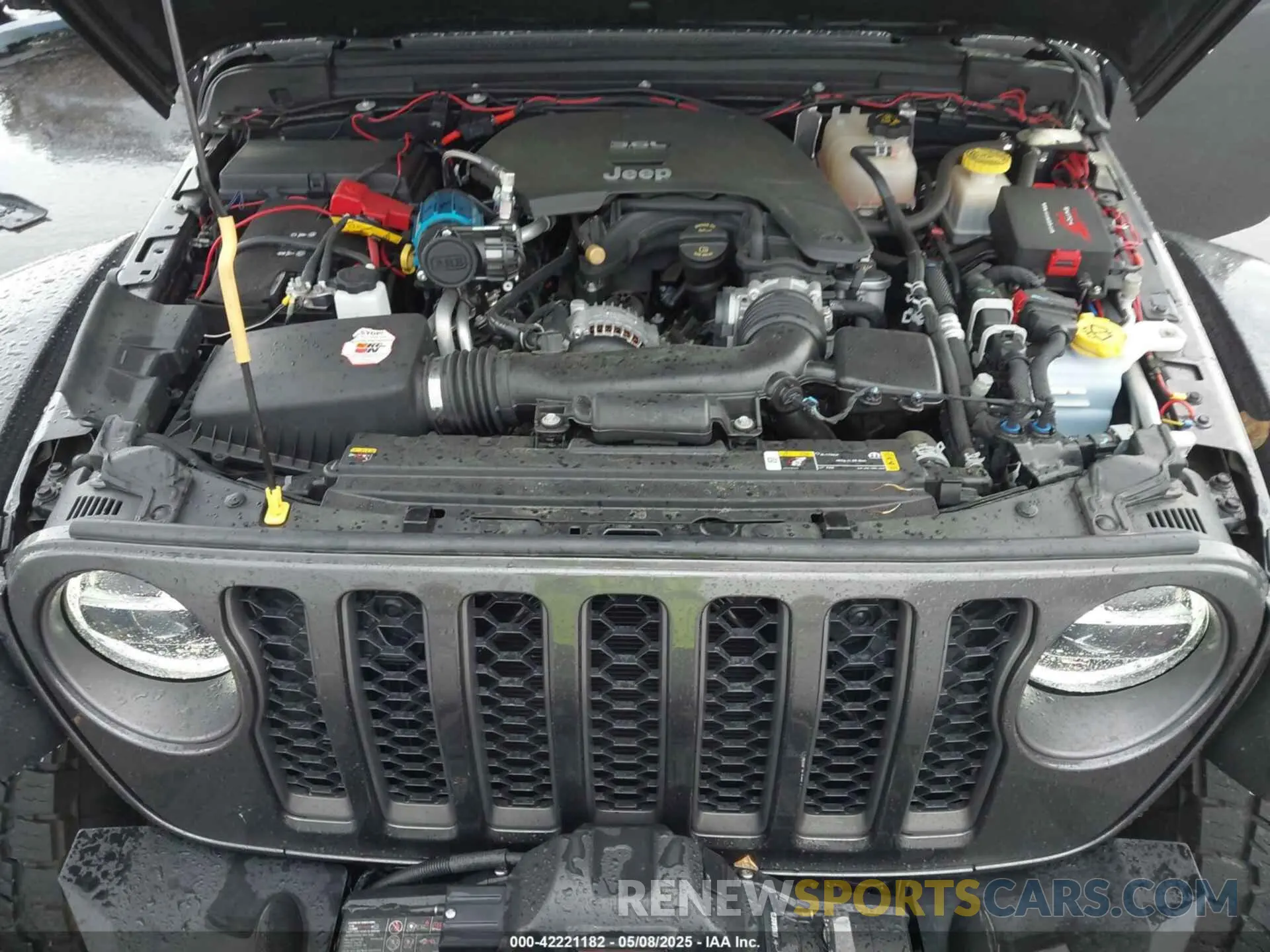 10 Photograph of a damaged car 1C6JJTBG1ML607775 JEEP GLADIATOR 2021