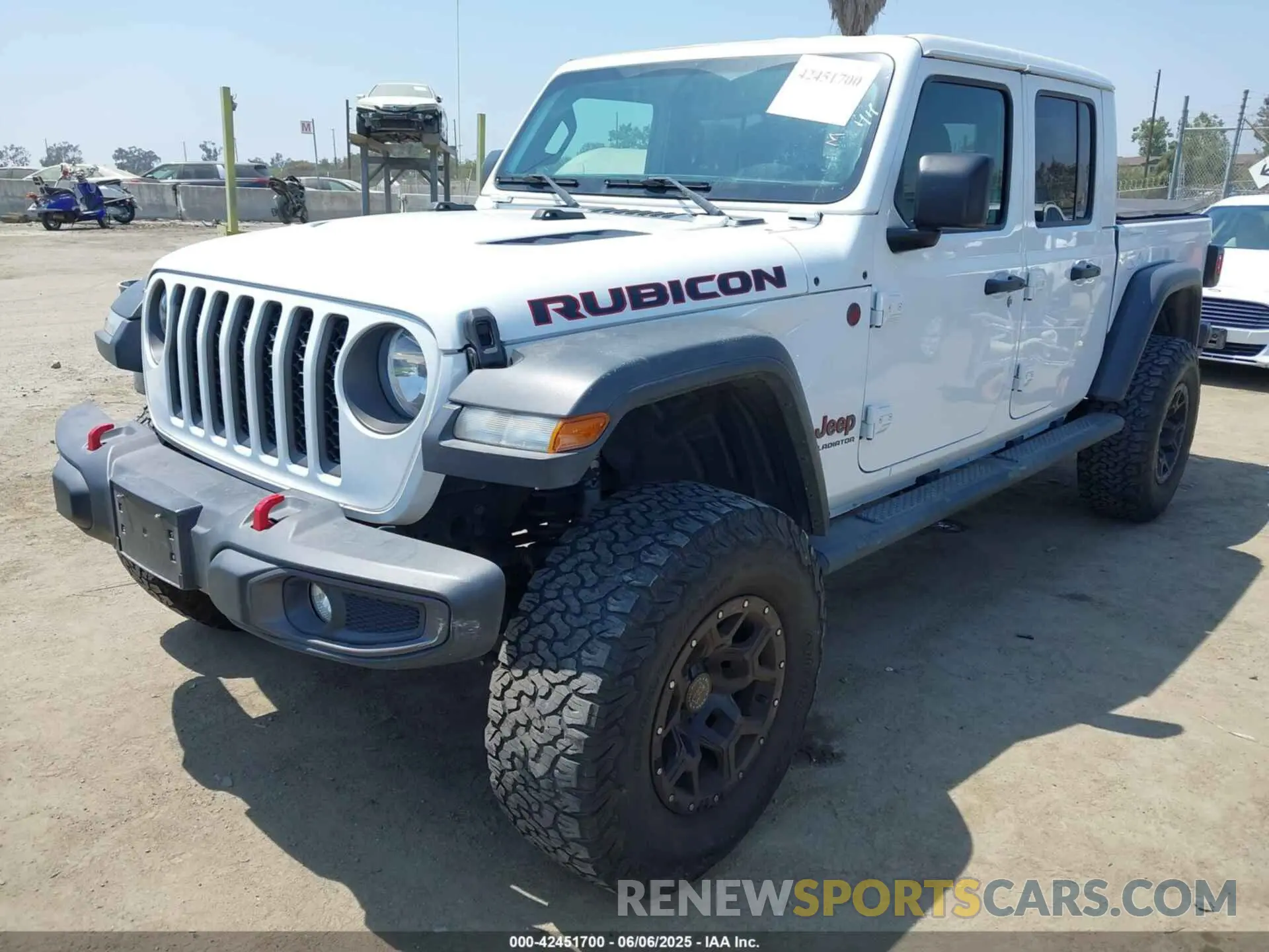 2 Photograph of a damaged car 1C6JJTBG6ML504934 JEEP GLADIATOR 2021