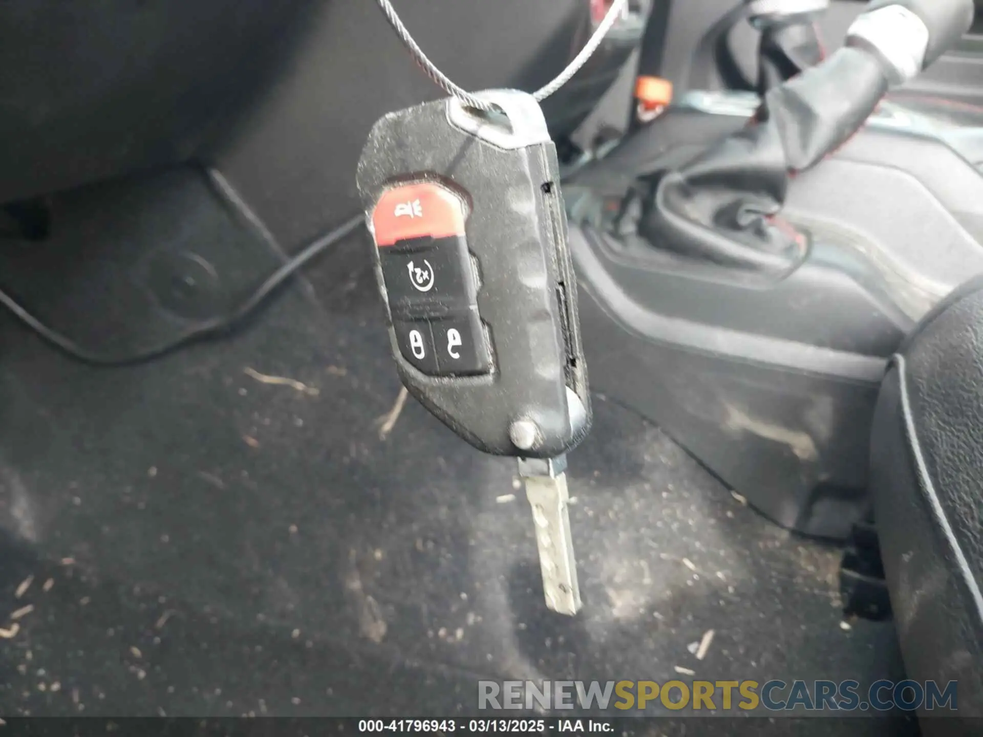 11 Photograph of a damaged car 1C6JJTBG7ML554354 JEEP GLADIATOR 2021